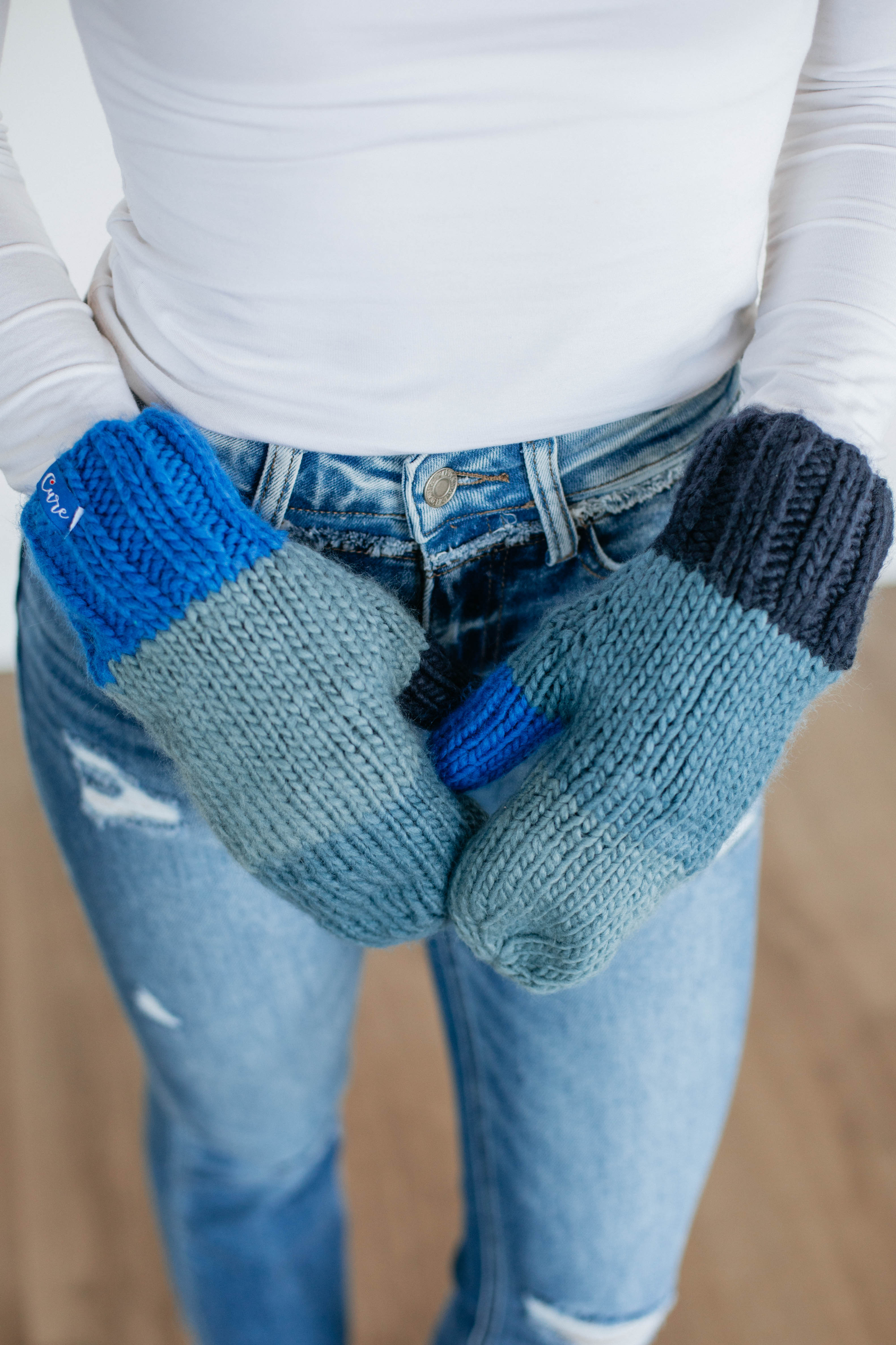 Chilly Greetings Mittens - Dusty Blue Winter Gloves for Women & Men - Cozy Knit Mittens for Cold Weather, Outdoor Activities & Holiday Gifts