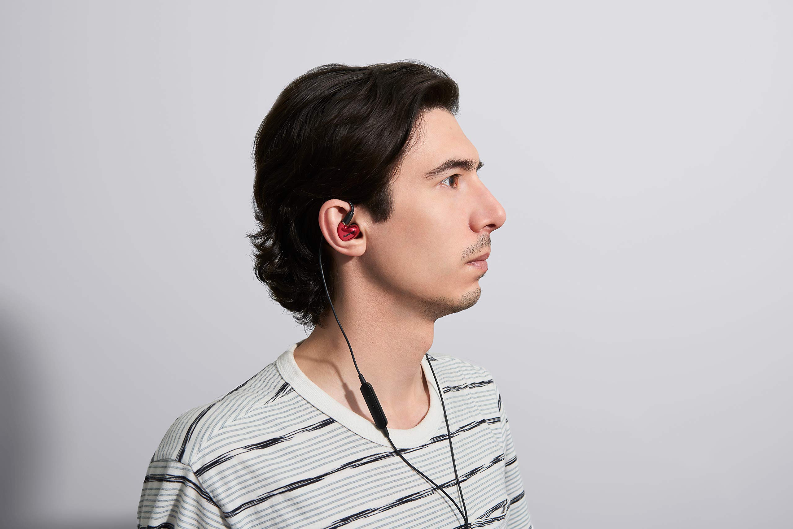 Shure AONIC 5 Wired Sound Isolating Earbuds - High Definition Audio with Natural Bass, Triple Driver Technology, Secure In-Ear Fit & Detachable Cable for Apple & Android Devices (Red) - Perfect for Music Lovers, Audiophiles & Travelers