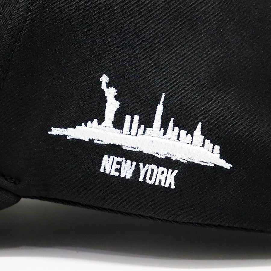New York State Future Looks Bright Black Snapback Hat - Stylish Unisex Baseball Cap for Men & Women - Perfect for Streetwear, Sports, and Casual Outfits