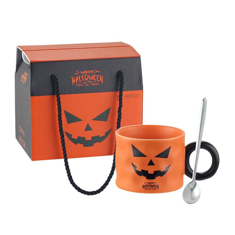 Spooky Halloween Trick or Treat Coffee Mug - Cute Ghost Design Ceramic Cup for Pumpkin Spice Latte, Hot Chocolate & Tea - Perfect for Halloween Party, Office Decor & Cozy Fall Mornings