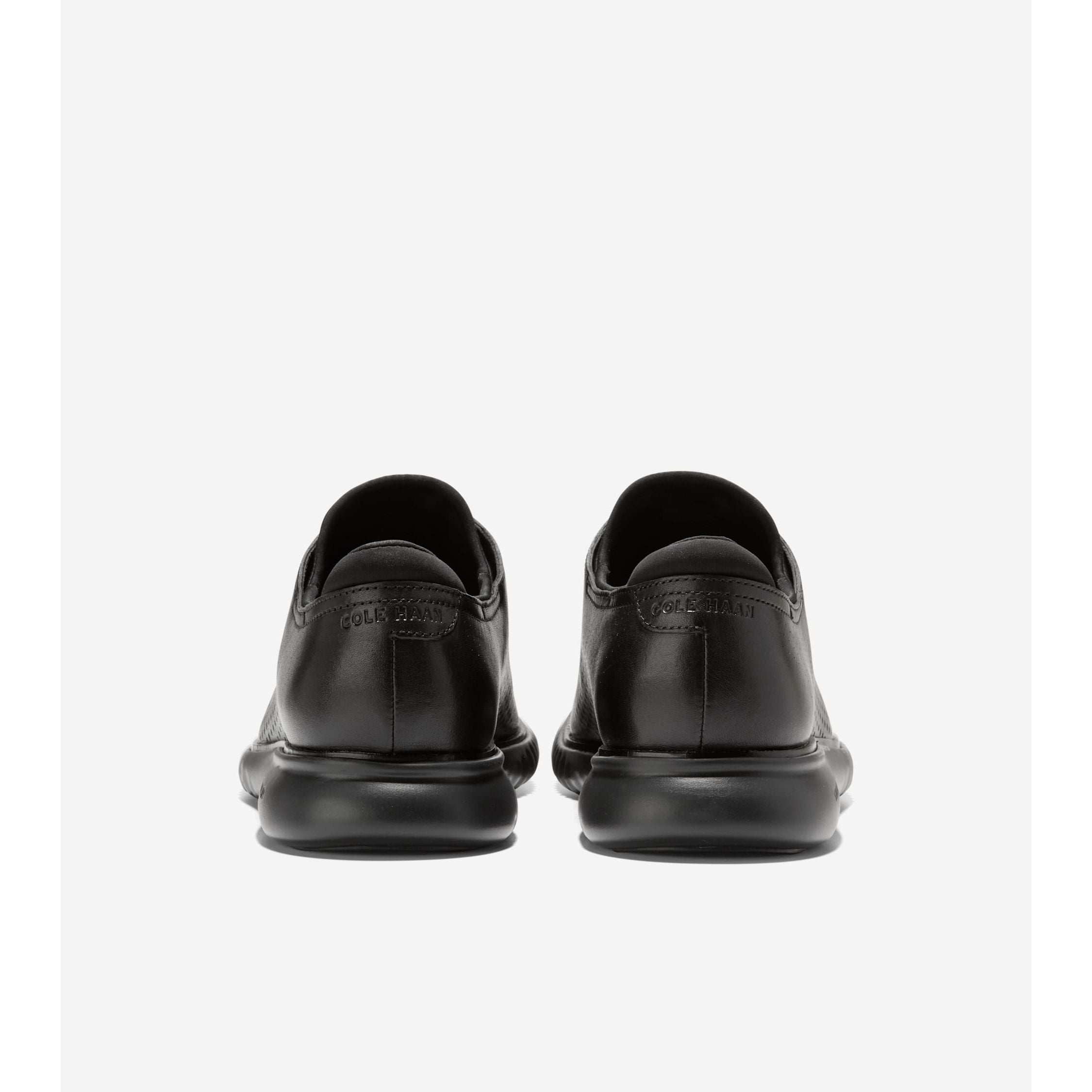 Cole Haan Men's 2.ZERØGRAND Laser Wingtip Oxford Dress Shoes in Black - Lightweight & Comfortable Business Casual Shoes for Office, Wedding & Formal Events