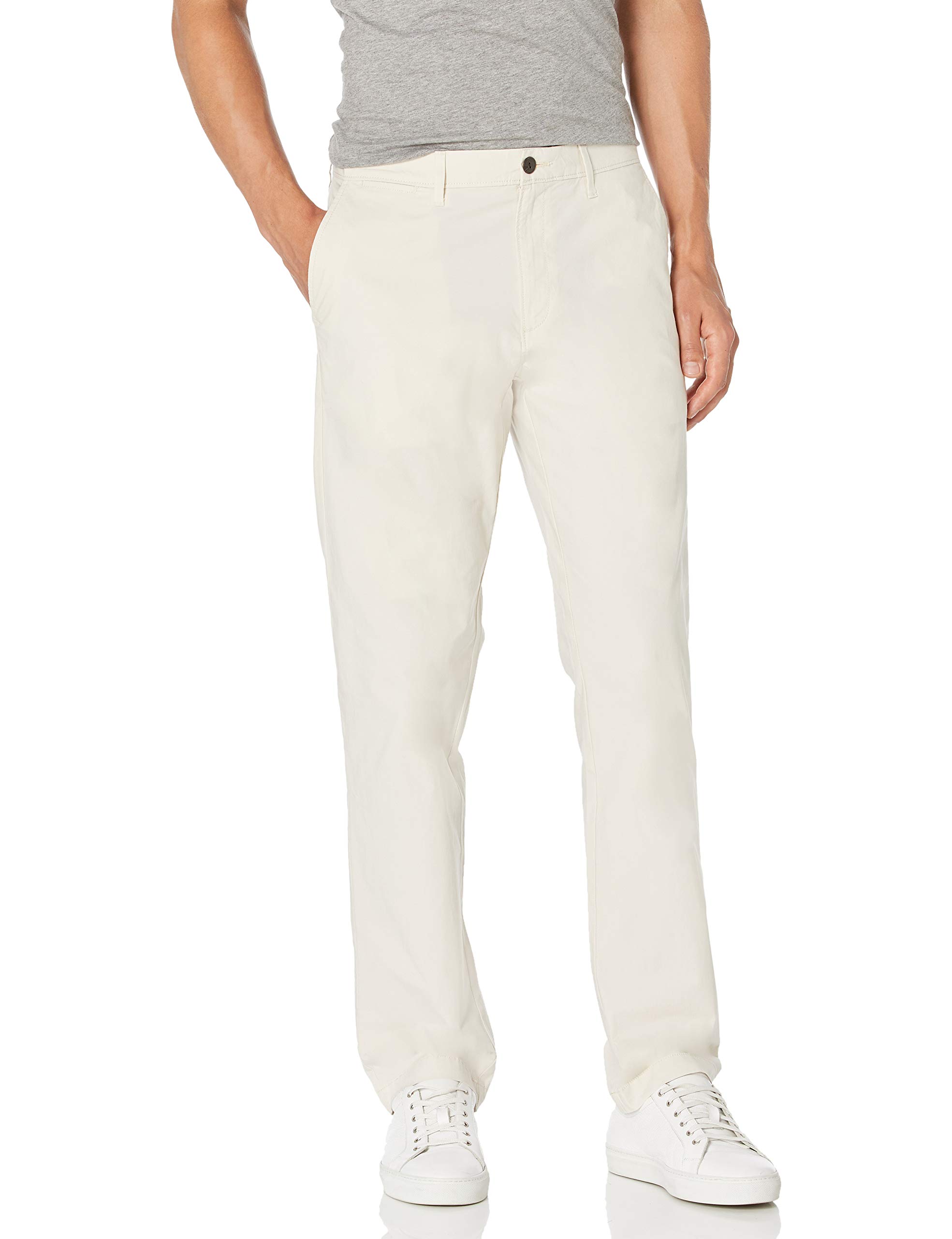 Amazon Essentials Men's Straight-Fit Lightweight Stretch Pants - Comfortable Work Pants for Office, Travel & Casual Wear