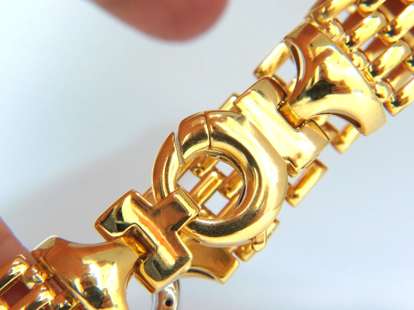 18KT Gold .50CT Natural Round Diamond Circle Link Bracelet - 50 Grams Pope Brick Deco Style - Perfect for Weddings, Parties & Special Occasions