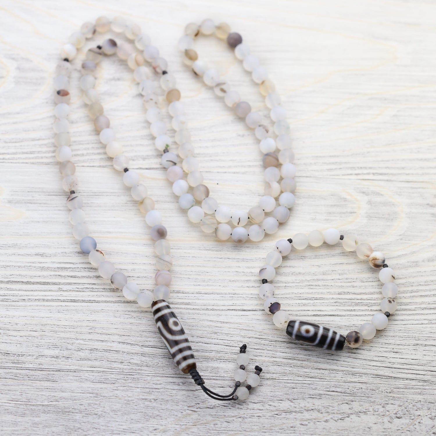 Authentic Tibetan Dzi Bead Mala & Bracelet Set for Meditation, Yoga, and Spiritual Protection – Handmade Buddhist Prayer Beads for Mindfulness and Positive Energy