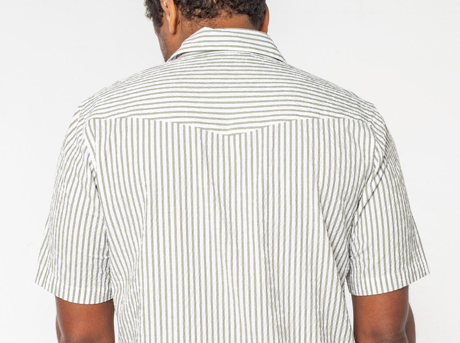 Performance Short Sleeve Pearl Snap Shirt - Breathable Sage Seersucker Fabric for Outdoor Work & Summer Casual Wear