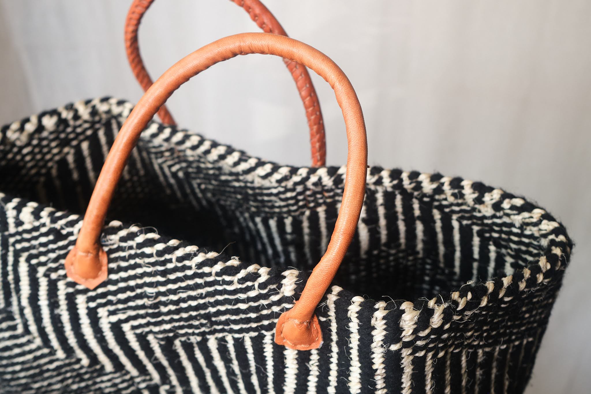 Natural Sisal Shopping Basket - Eco-Friendly Reusable Grocery Tote Bag for Farmers Market, Beach, Picnic & Daily Use
