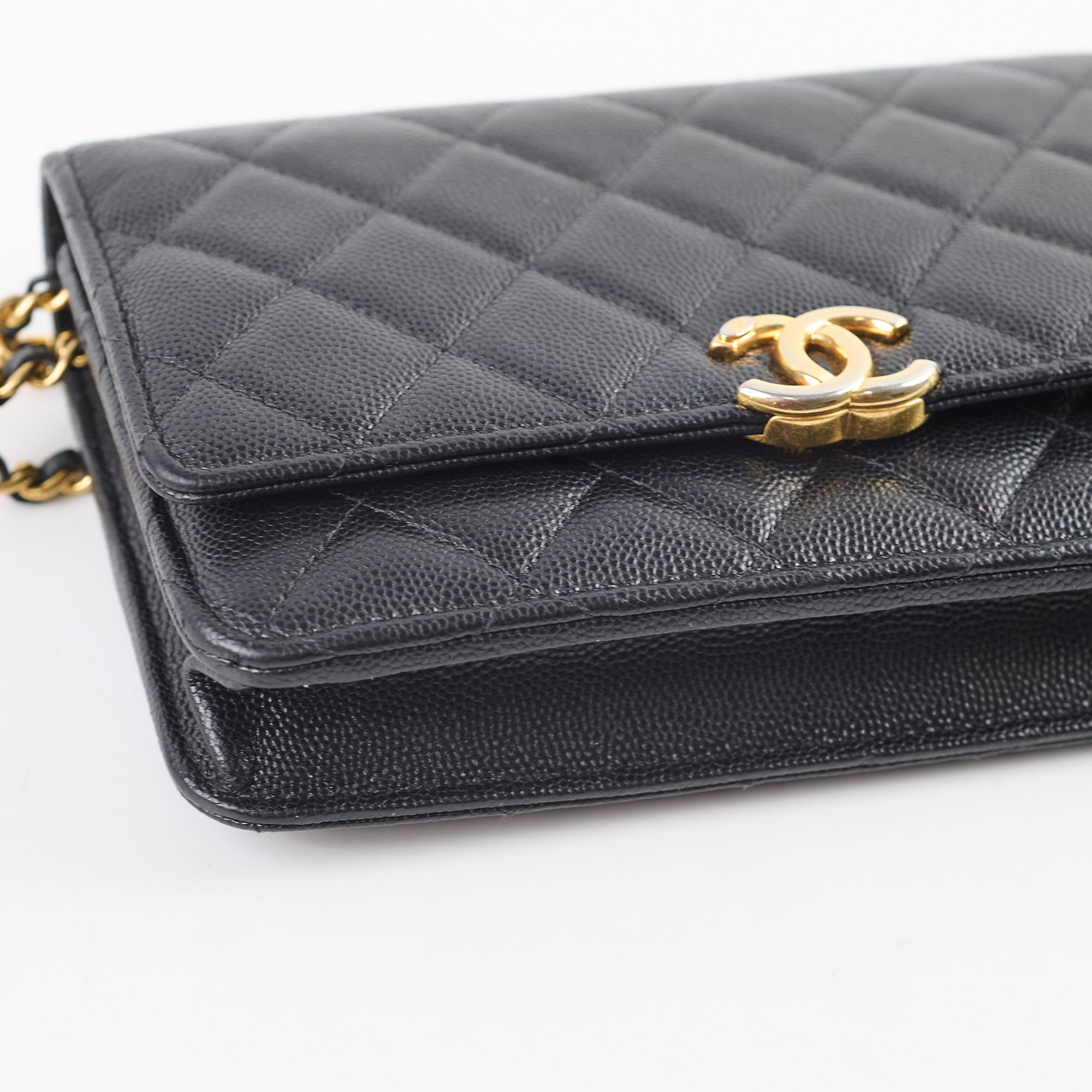 Chanel 2022 Seasonal Top Handle Wallet On Chain in Black Caviar Leather - Perfect for Evening Events & Luxury Fashion Accessories