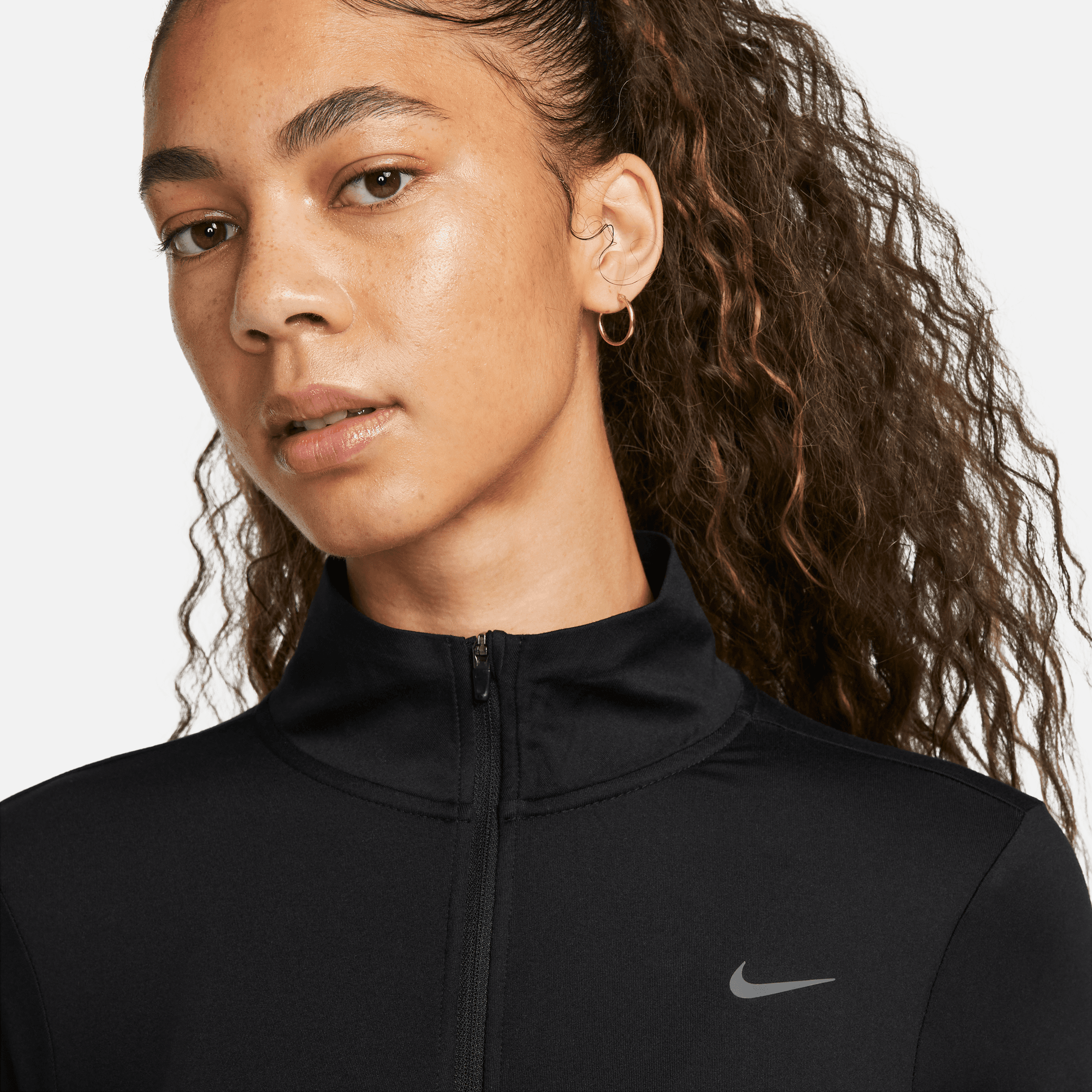 Nike Women's DRI-FIT Swift Element UV 1/4 Zip Running Top - Breathable Moisture-Wicking Workout Shirt with Sun Protection (Black/Reflective Silver) | Ideal for Running, Jogging, Gym & Outdoor Sports