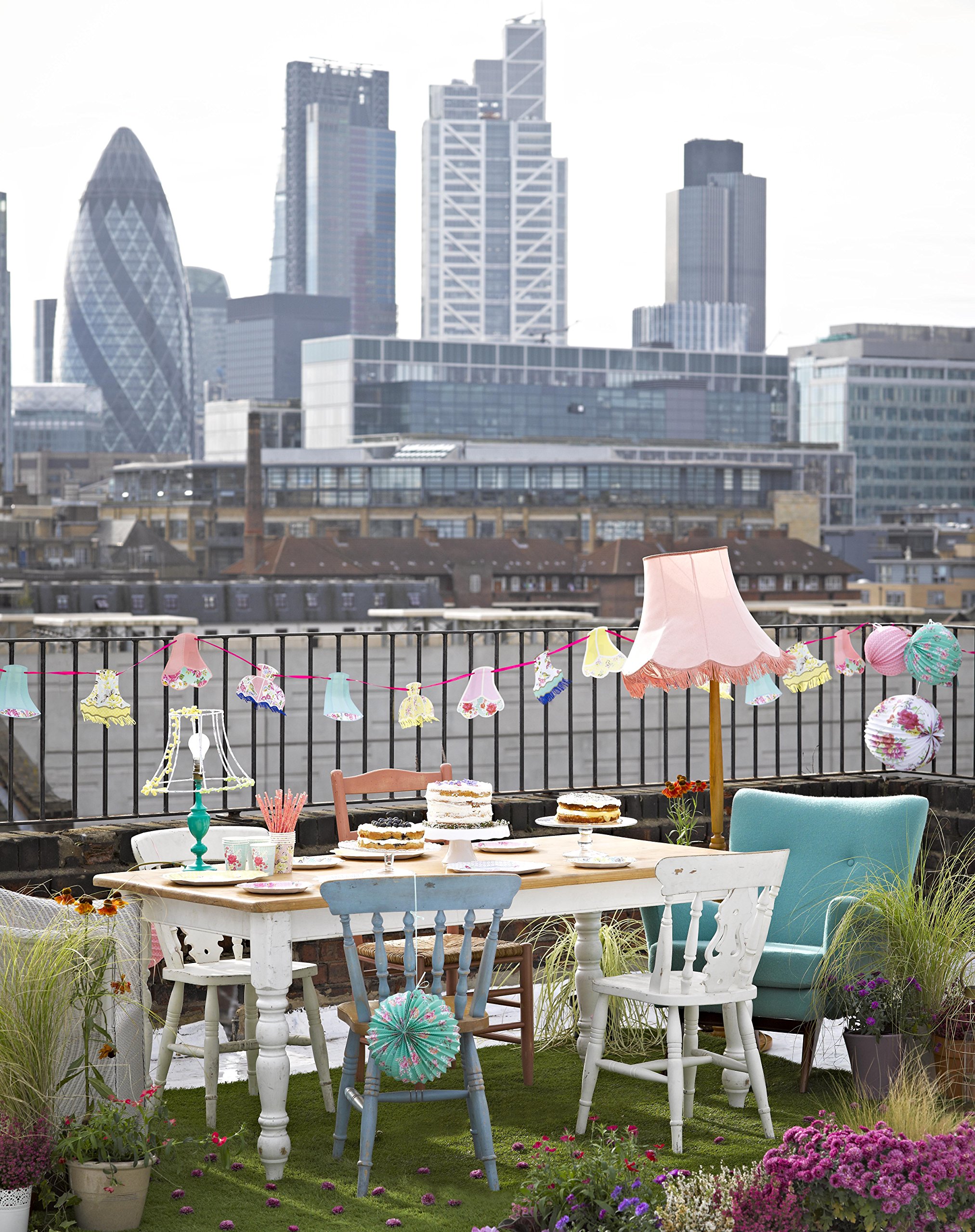 Delicious Paper Plates by Talking Tables - Perfect for Parties, Picnics & Birthday Celebrations