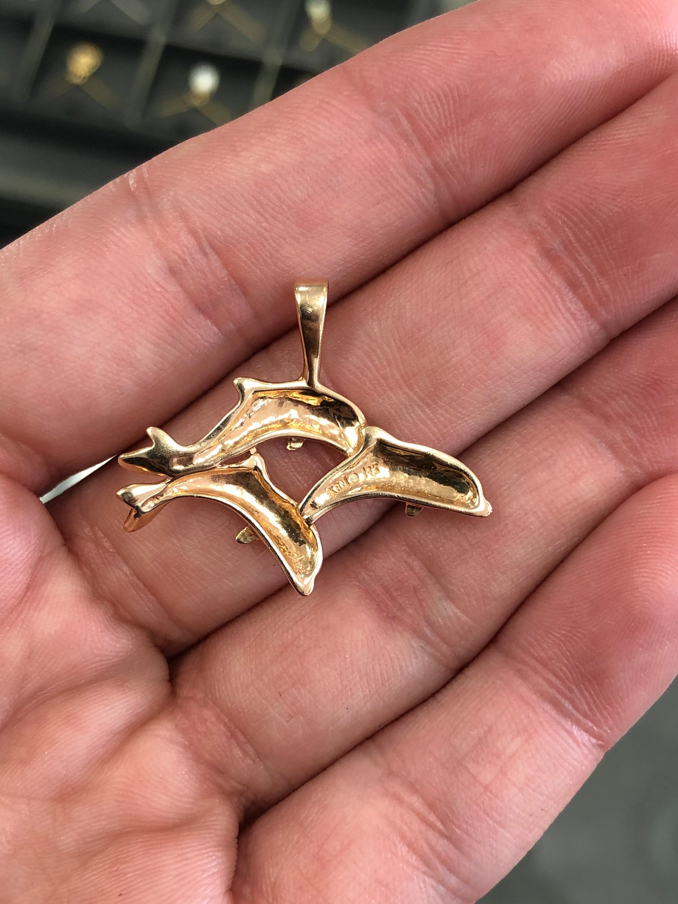 14K Yellow Gold Dolphin Pendant Necklace - Elegant Nautical Jewelry Gift for Women - Perfect for Beach Vacations, Ocean Lovers & Special Occasions