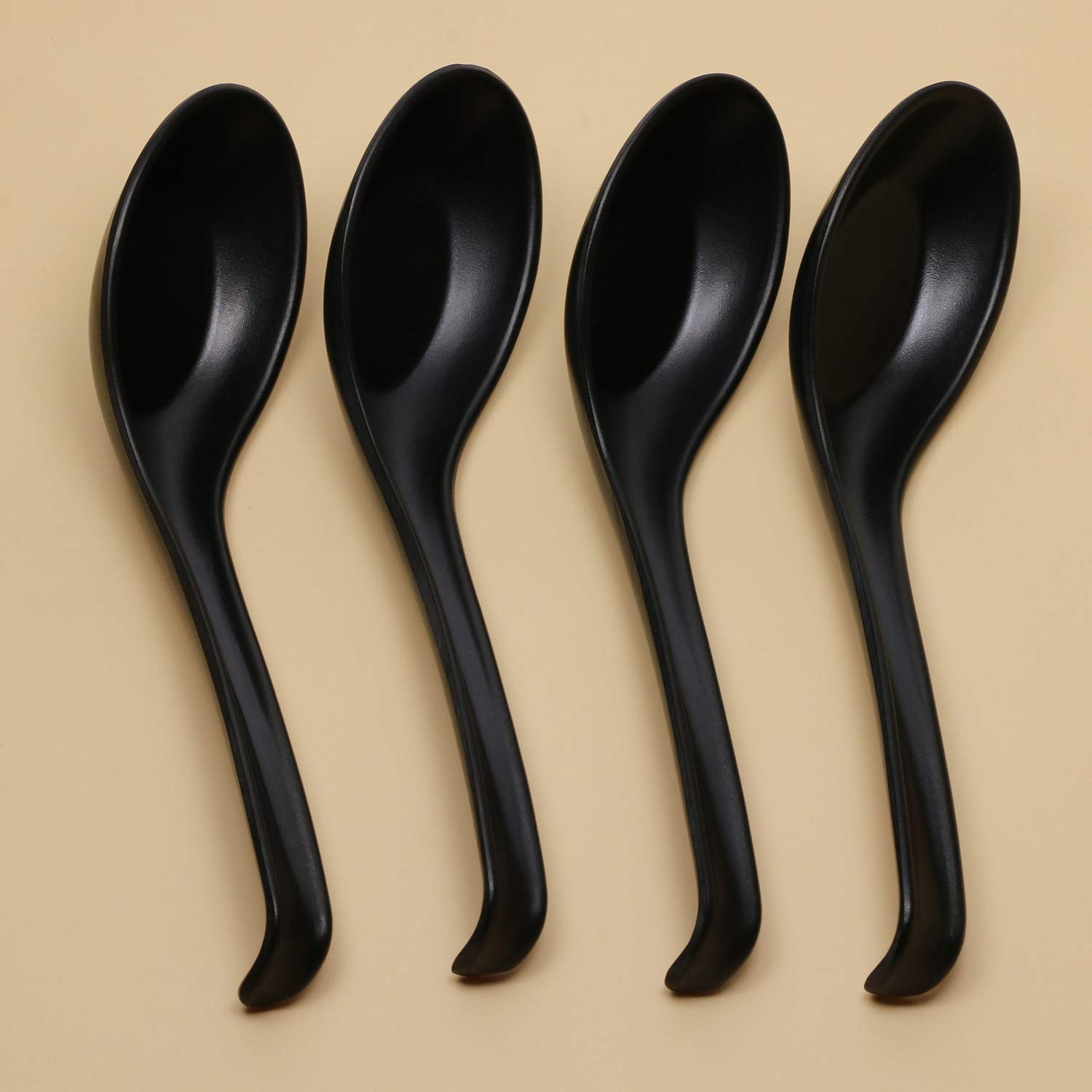 ONLYKXY 4-Piece Black Plastic Soup Spoons Set - Japanese Style Rice & Wonton Soup Spoons - Durable Dishwasher Safe Utensils for Asian Cuisine, Ramen, Pho & Home Dining