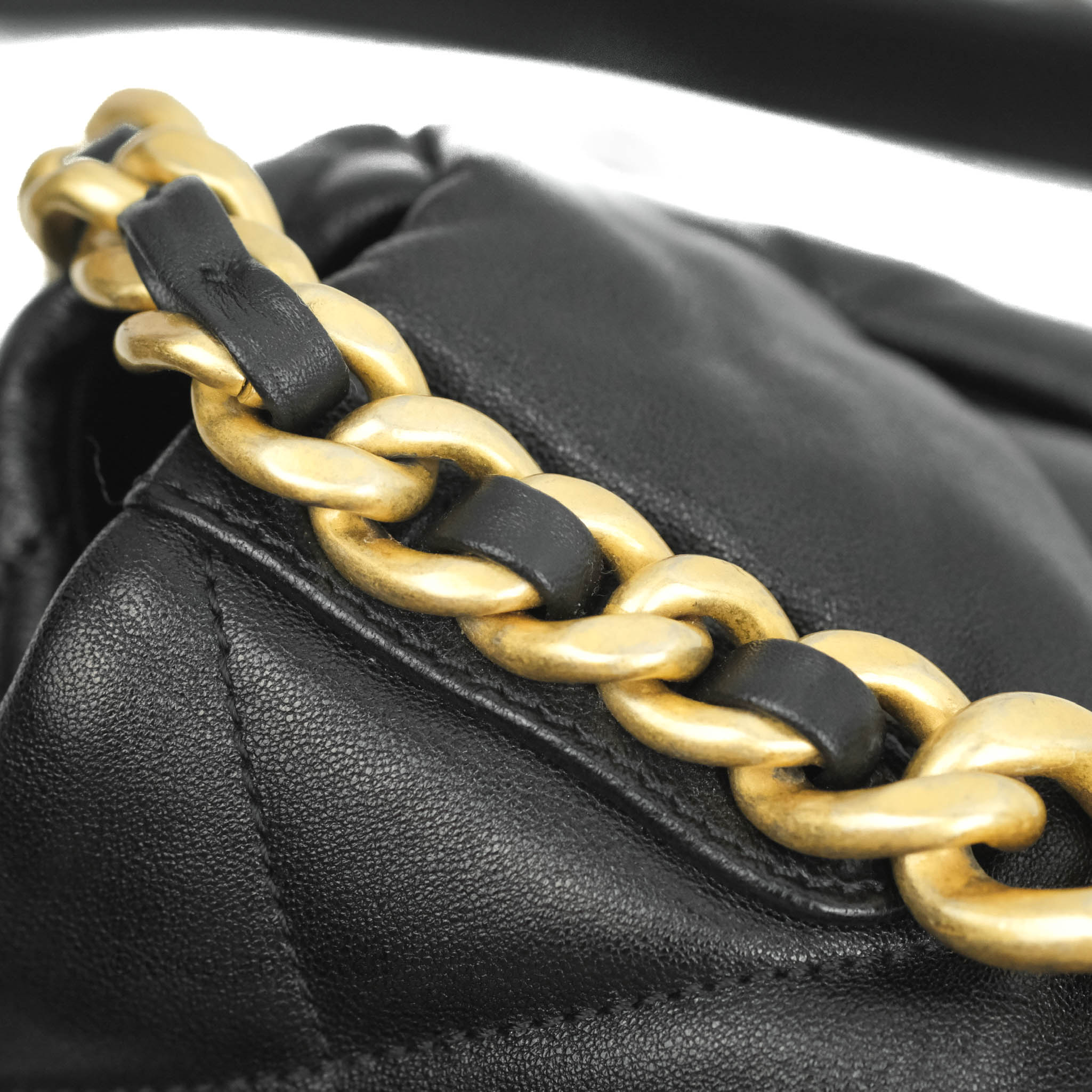 Chanel 19 Medium Flap Bag in Black Goatskin Leather with Mixed Hardware - Perfect for Everyday Luxury & Special Occasions