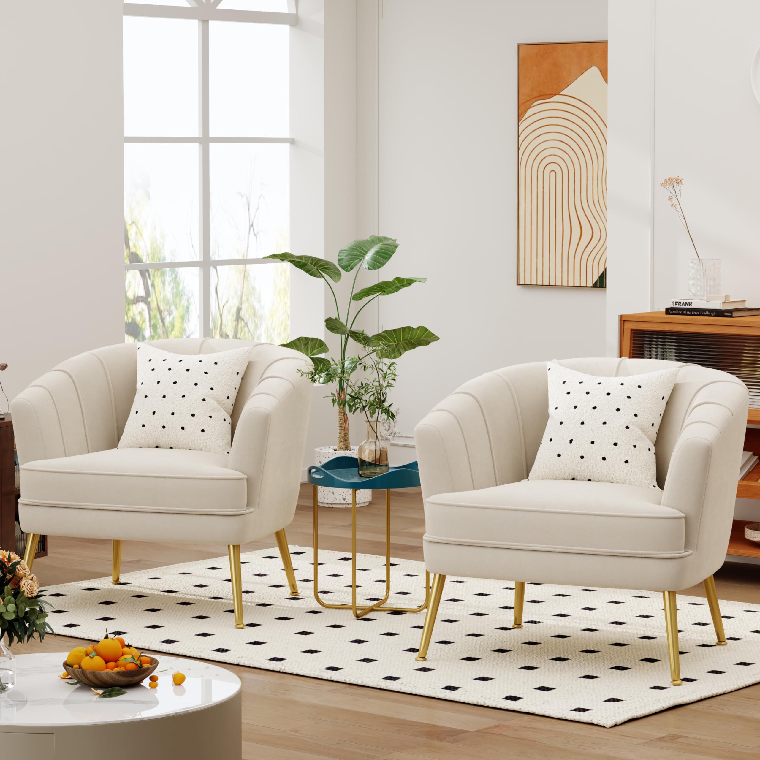 Velvet Accent Chair - Upholstered Single Sofa Armchair with Metal Legs for Living Room, Bedroom & Office - Comfy Reading & Coffee Club Chair in Beige - Perfect for Relaxing, Entertaining & Home Decor