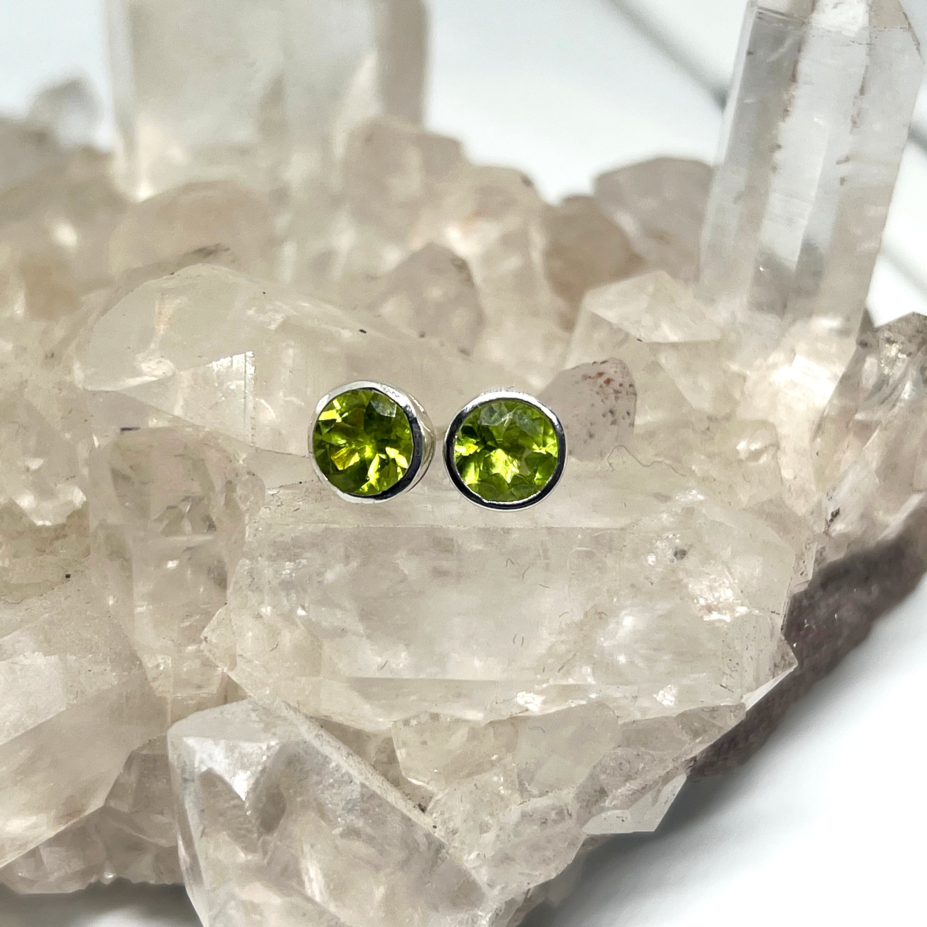 Round Faceted Gemstone Bezel Set Stud Earrings PSE003 - Elegant Jewelry for Women, Perfect for Parties, Weddings & Everyday Wear