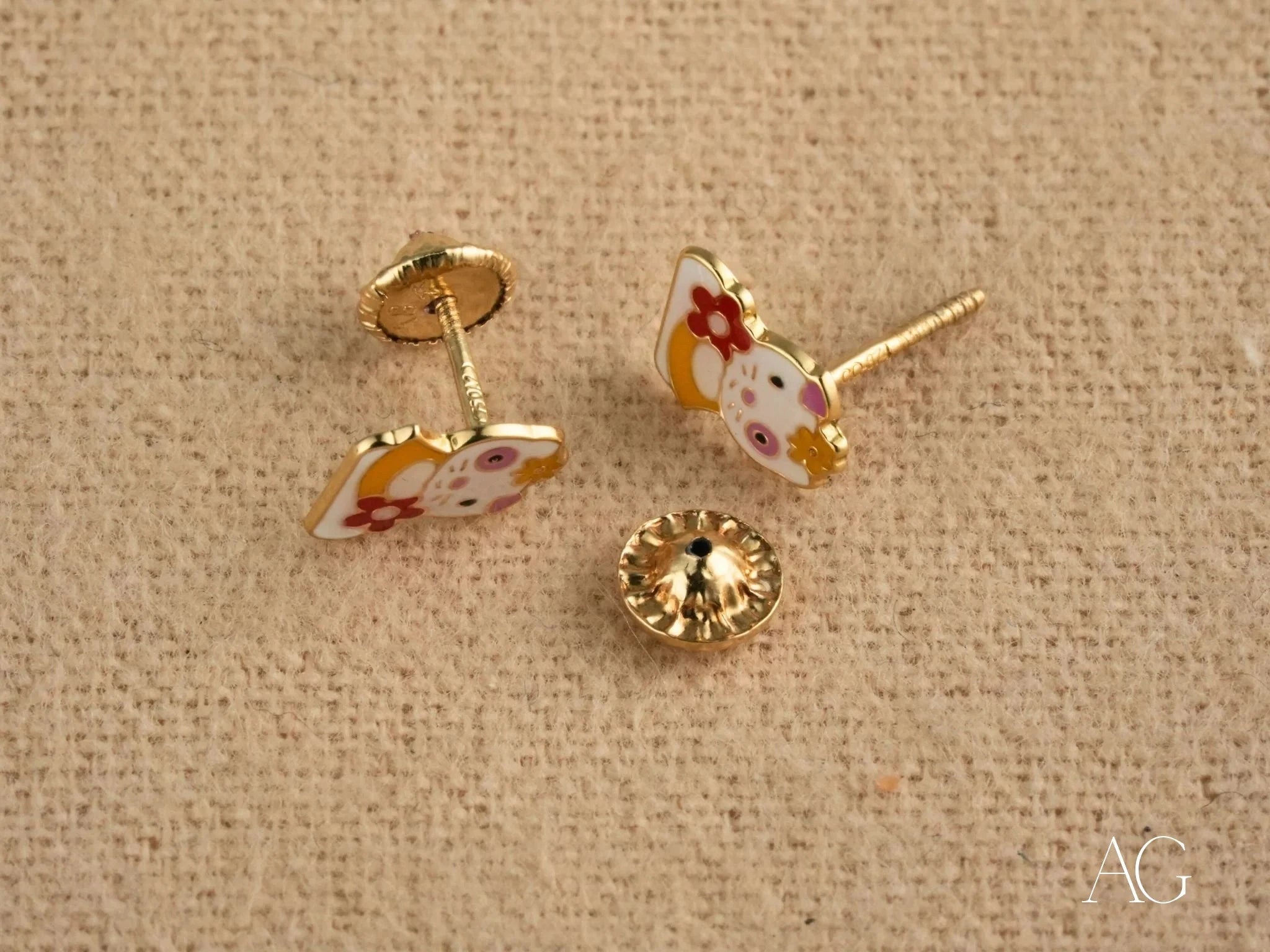 18k Gold Lucky Cat Earrings for Women - Japanese Maneki Neko Jewelry Gift for Good Luck, Wealth & Prosperity | Perfect for Everyday Wear, Parties & Special Occasions