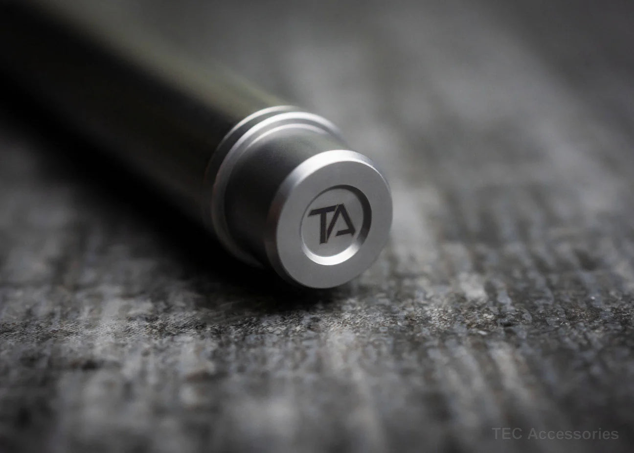 Hi MARKR Titanium Marker - Durable & Refillable Metal Marker for Outdoor, Industrial & DIY Projects - Perfect for Engraving, Labeling & Permanent Marking on Metal, Wood & Glass