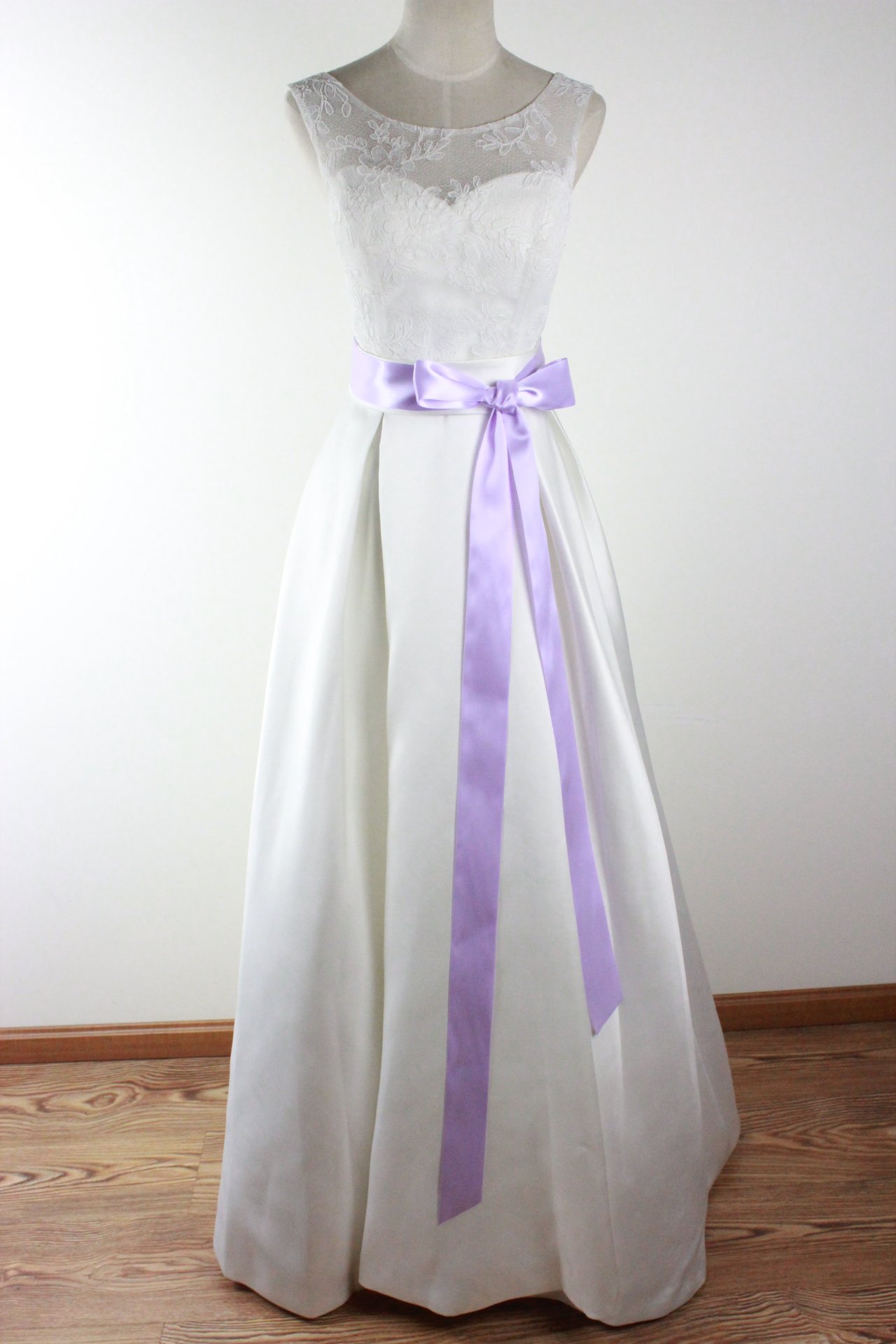 Leimandy 2 Inch Wide Satin Ribbon Sash - Elegant Wedding Dress Belt for Brides, Prom, Pageant & Formal Events - Perfect for Bridal Accessories, Gowns & Special Occasions