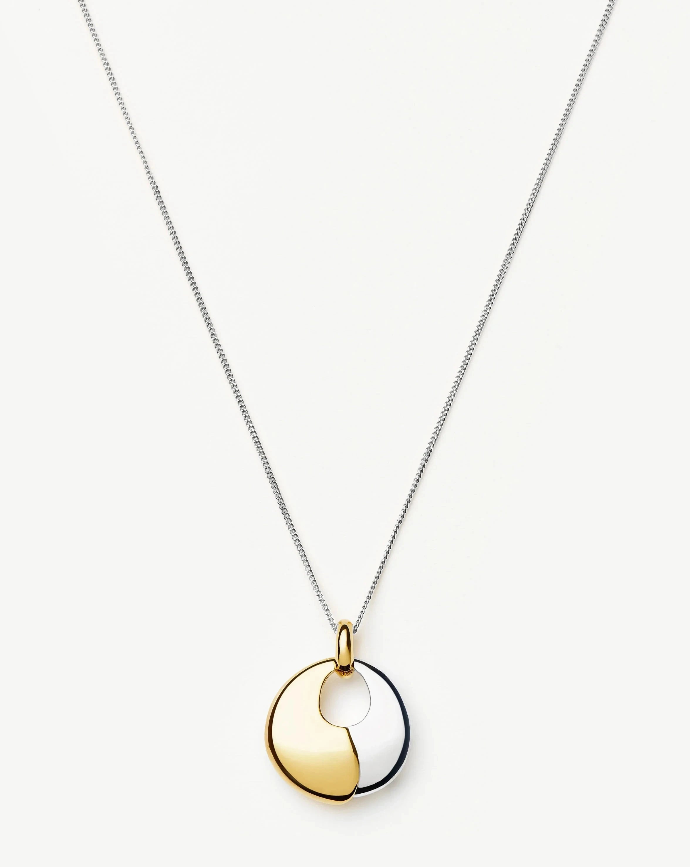 Sculptural Pebble Pendant Necklace Set in Mixed Metals - Elegant Layered Jewelry for Women, Perfect for Everyday Wear, Date Nights & Special Occasions