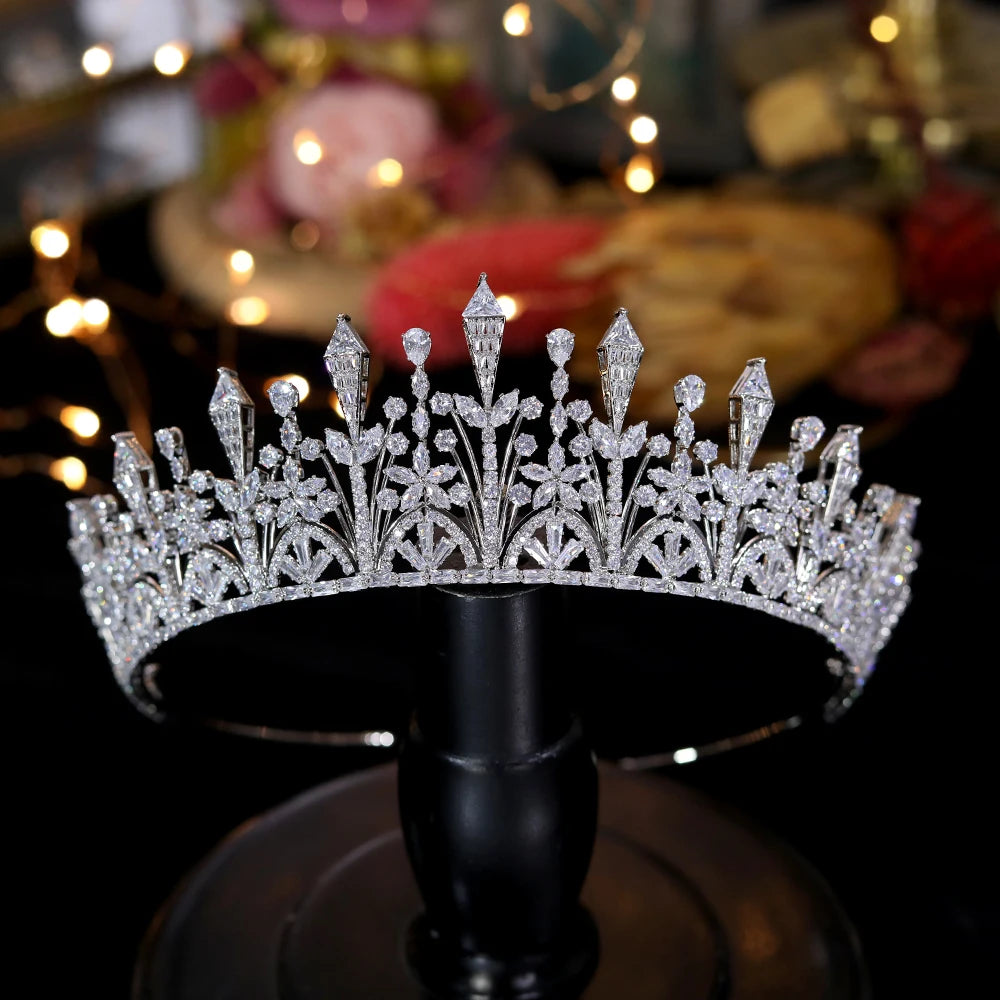 Luxury Crystal Zircon Bridal Tiara & Crown Hair Accessory for Women - Perfect for Weddings, Prom, Pageants & Special Occasions