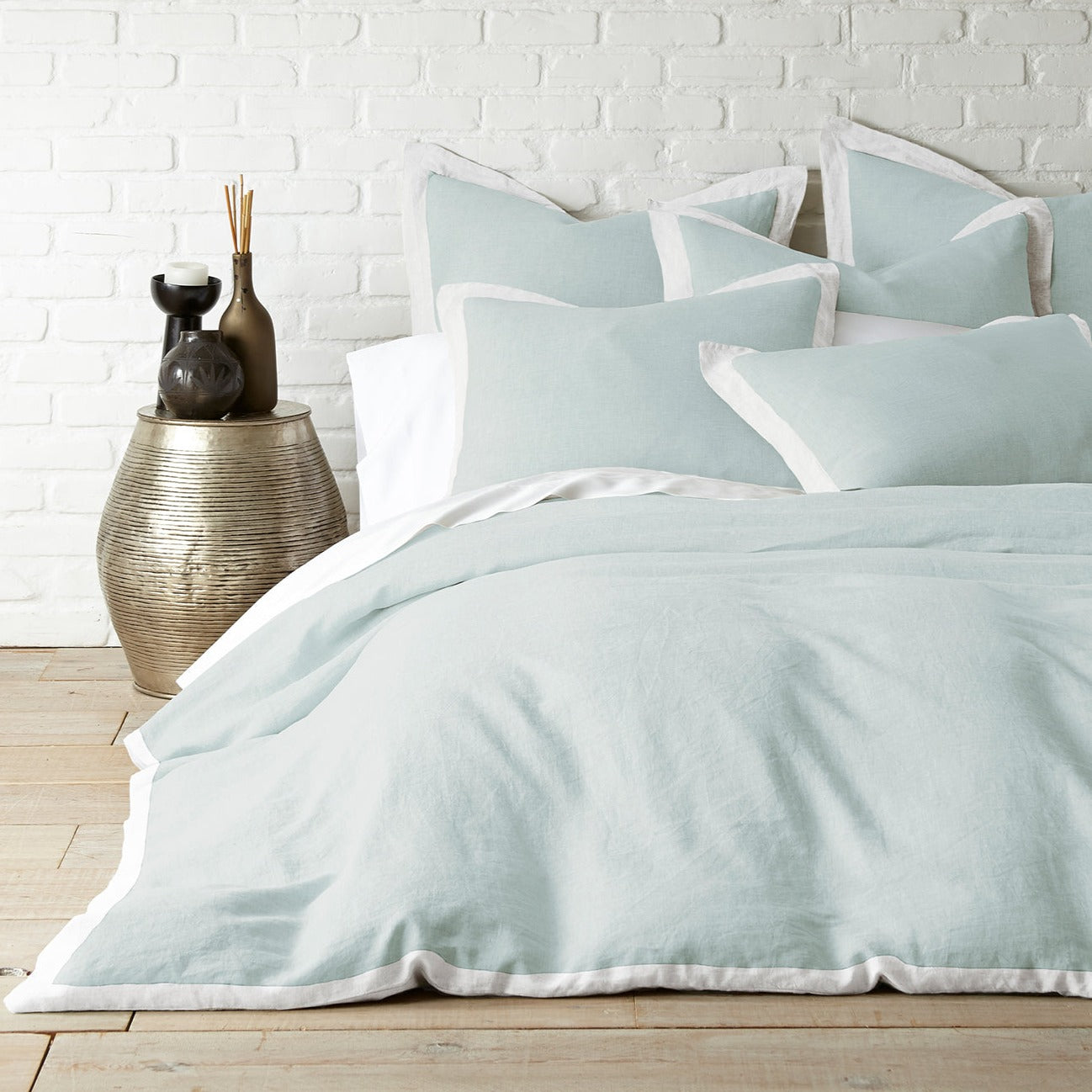 Premium Washed Linen Duvet Cover Set - Soft & Breathable White Flange Spa Bedding - Perfect for Master Bedroom, Guest Room & Luxury Hotel Decor