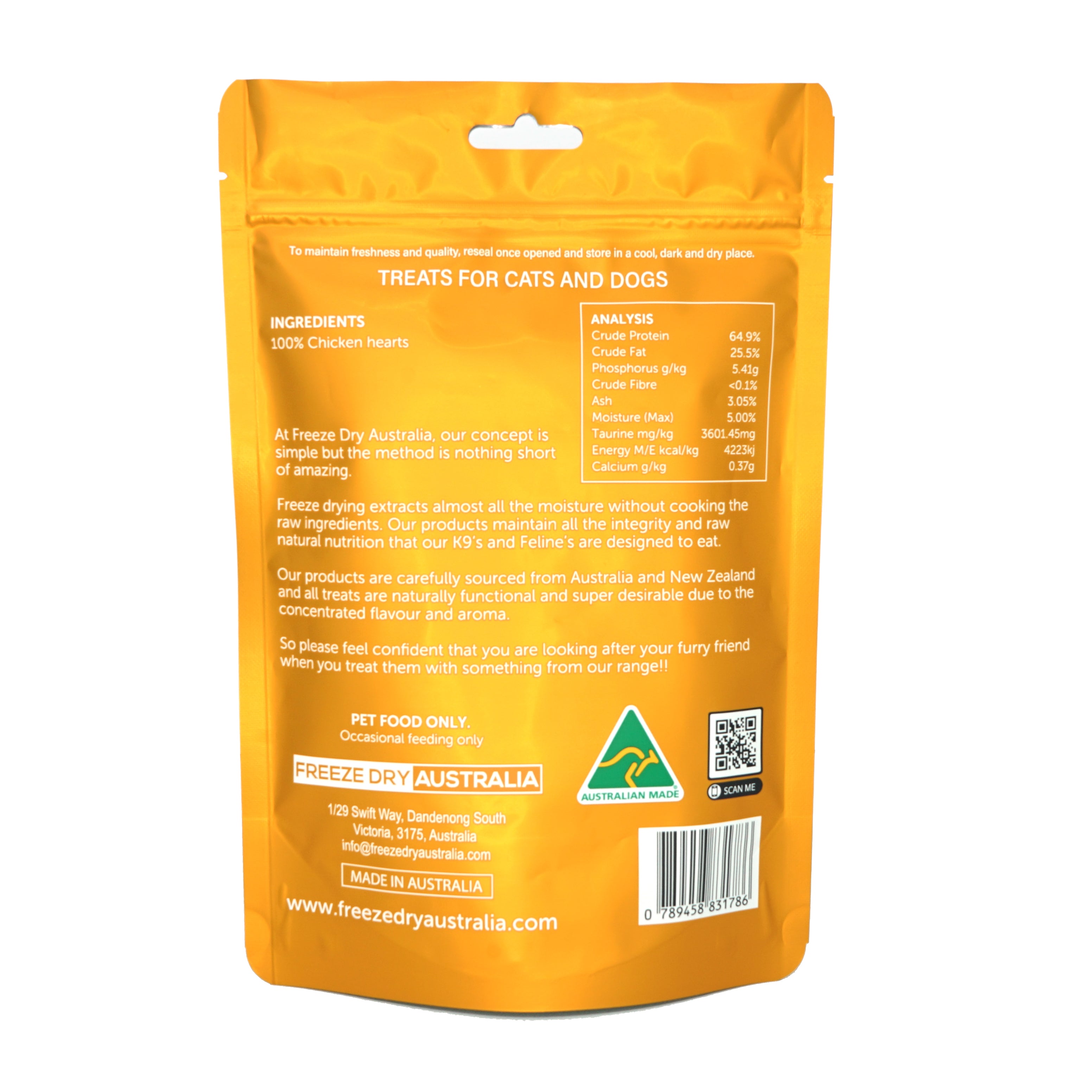 Freeze Dried Australia Chicken Hearts for Dogs & Cats - 100g Natural Protein Treats - Perfect for Training, Rewards & Dental Health
