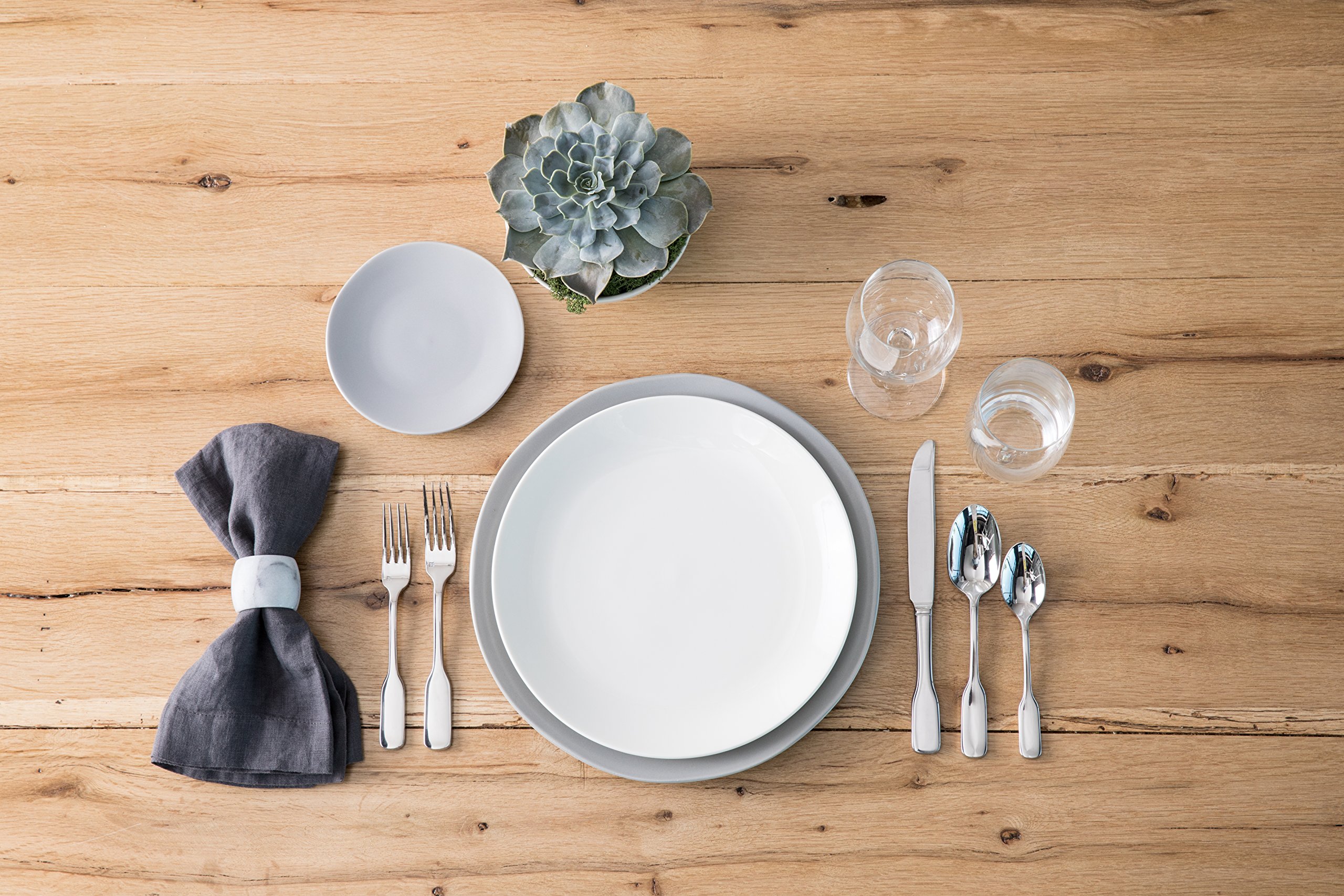 Fortessa Vitraluxe Heirloom Dinner Plates - Set of 4, 10.75-Inch Elegant Linen White Porcelain Plates for Fine Dining, Wedding Registry & Holiday Entertaining