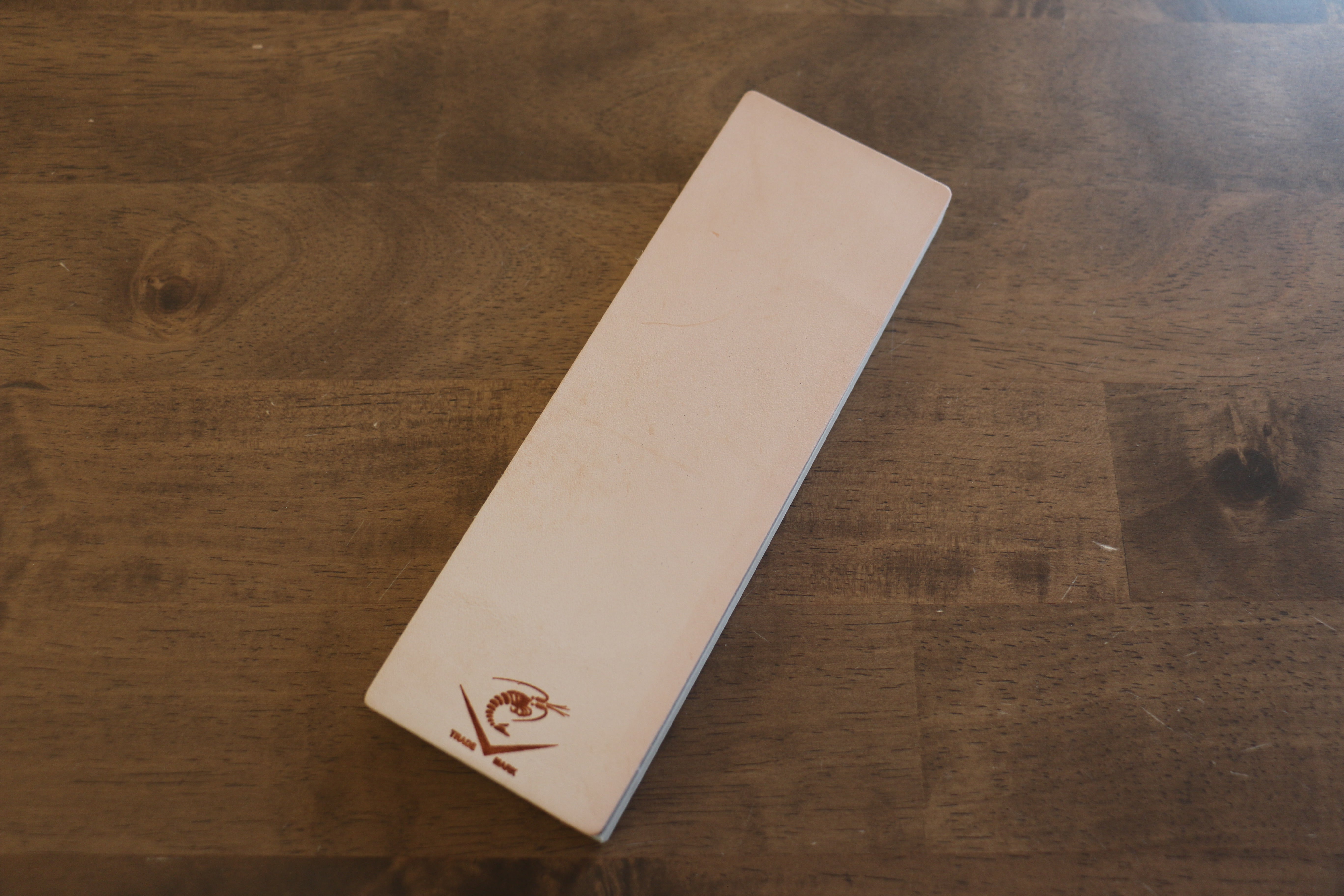 Premium Naniwa Natural Leather Strop for Knives & Razors - Honing & Polishing Tool for Professional Chefs & Barbers - Perfect for Home, Kitchen & Barber Shop Use