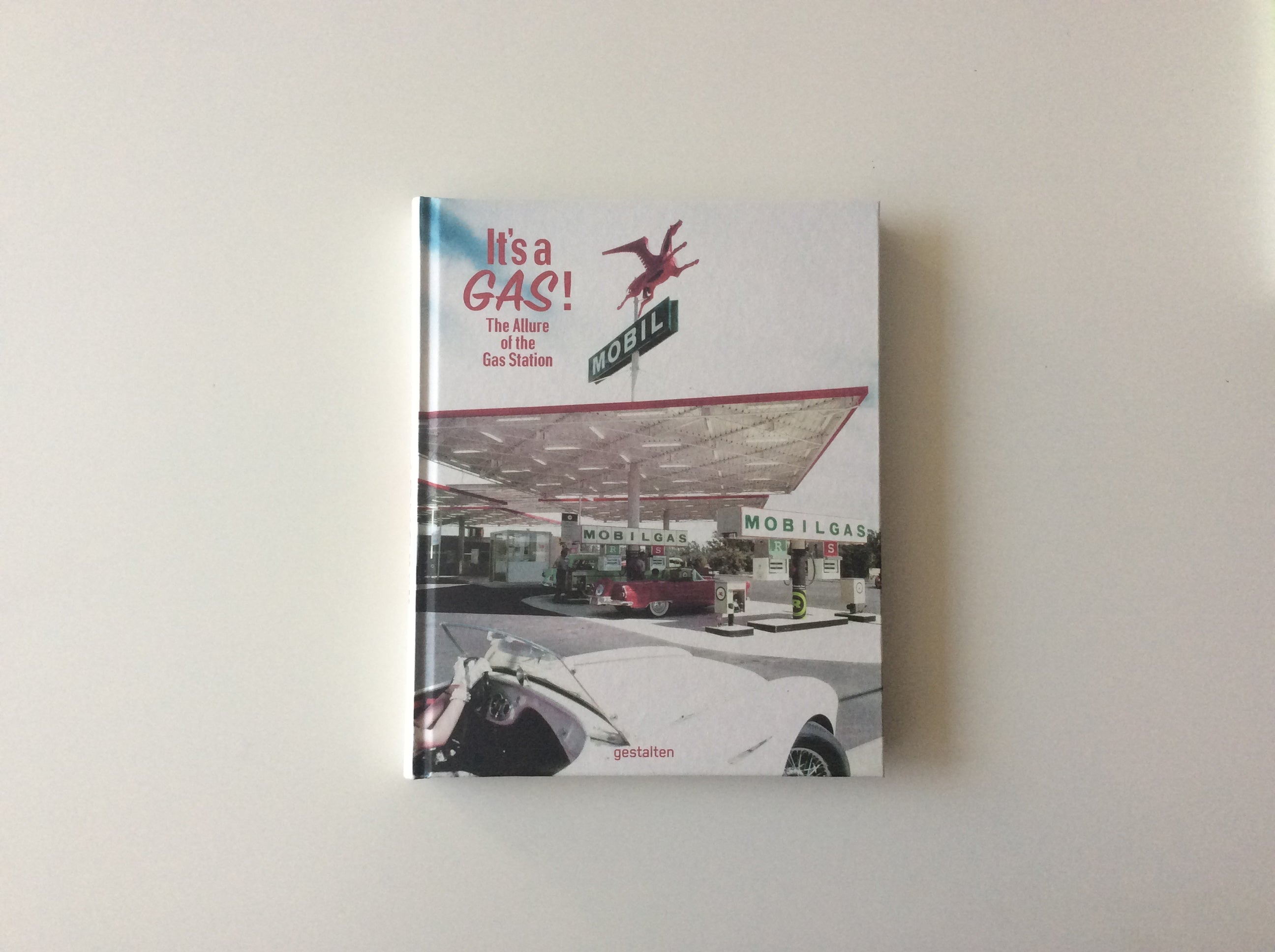 Premium Gas Station-Themed Merchandise & Collectibles - Perfect for Car Enthusiasts & Retro Decor