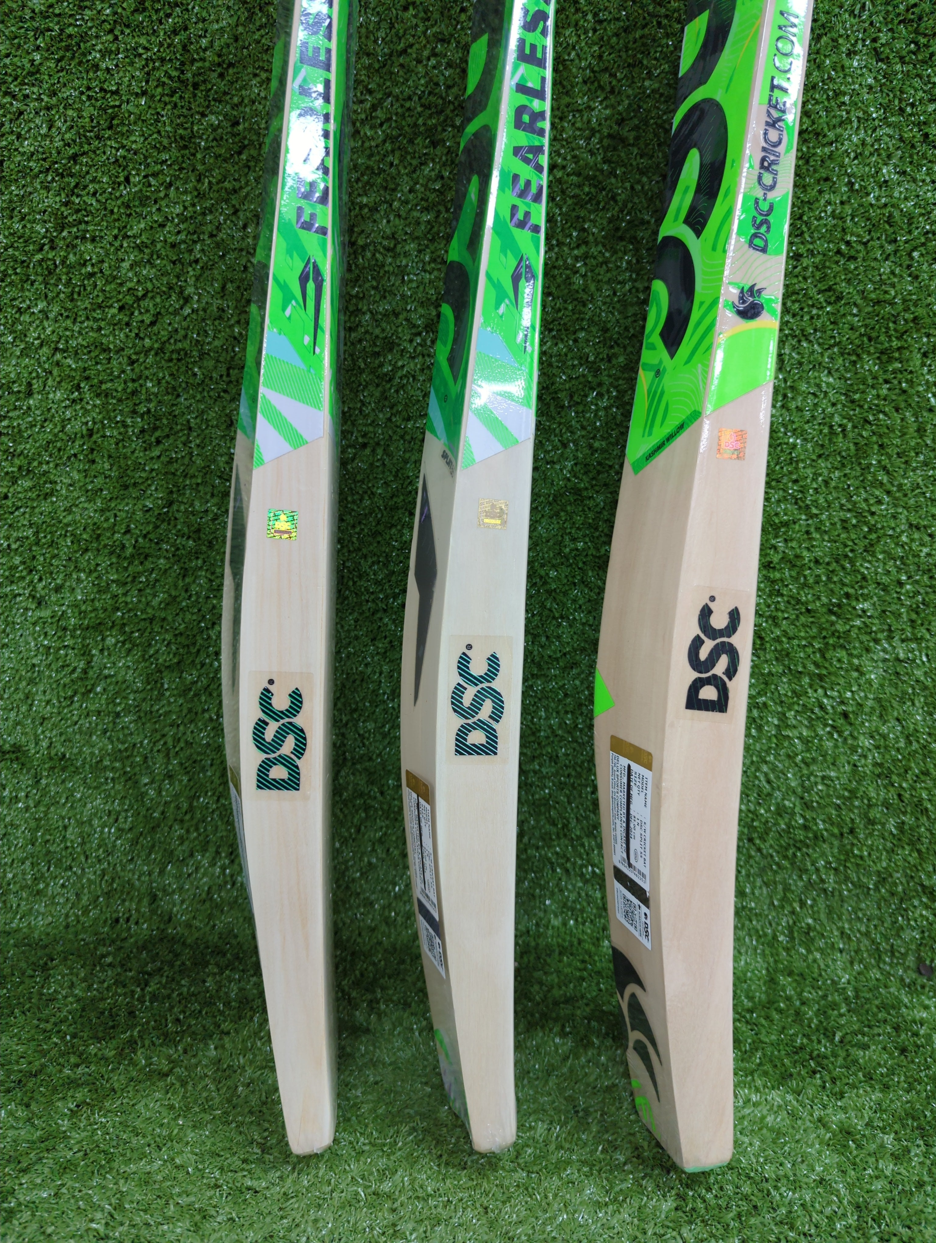 DSC SPLIT 55 Kashmir Willow Cricket Bat - Professional Grade Cricket Equipment for Practice & Matches - Perfect for Cricket Training, League Games & Backyard Play