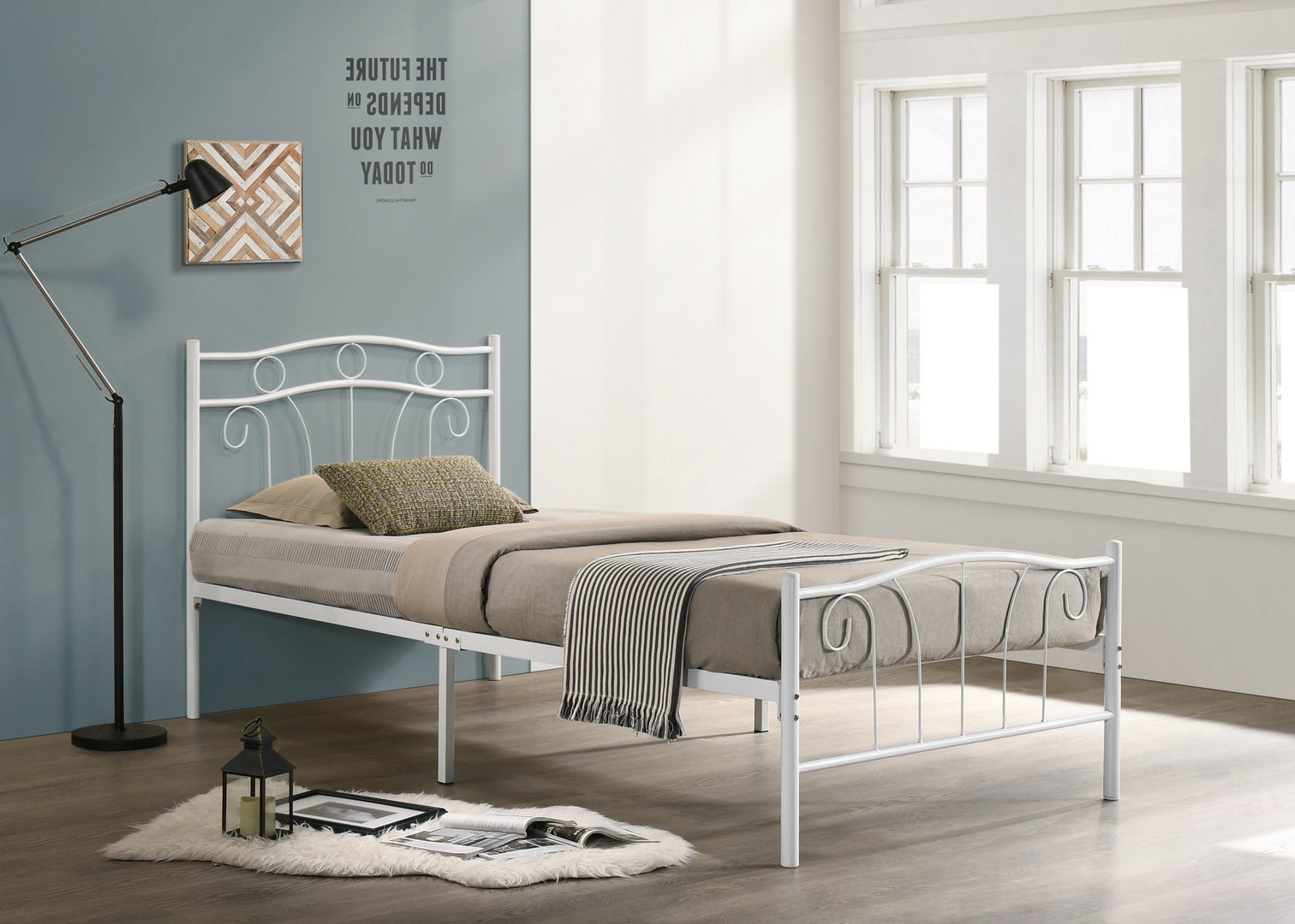 155W White Metal Steel Platform Bed Frame - Queen Size, Heavy Duty Support, Noise Free - Perfect for Modern Bedrooms, Guest Rooms & Small Spaces