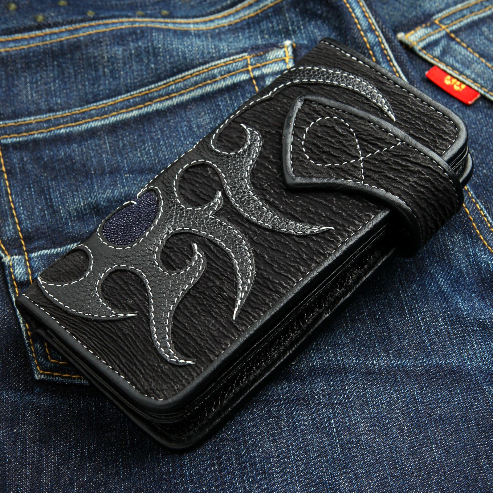 Genuine Navy Blue Stingray Leather Skull Men's Biker Wallet - RFID Blocking Slim Bifold Wallet for Motorcycle Riders & Everyday Carry (Perfect Gift for Bikers)