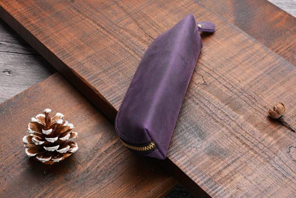 Personalized Engraved Leather Pen Holder - Premium Gift for Writers & Professionals - Perfect for Office, School & Travel Use
