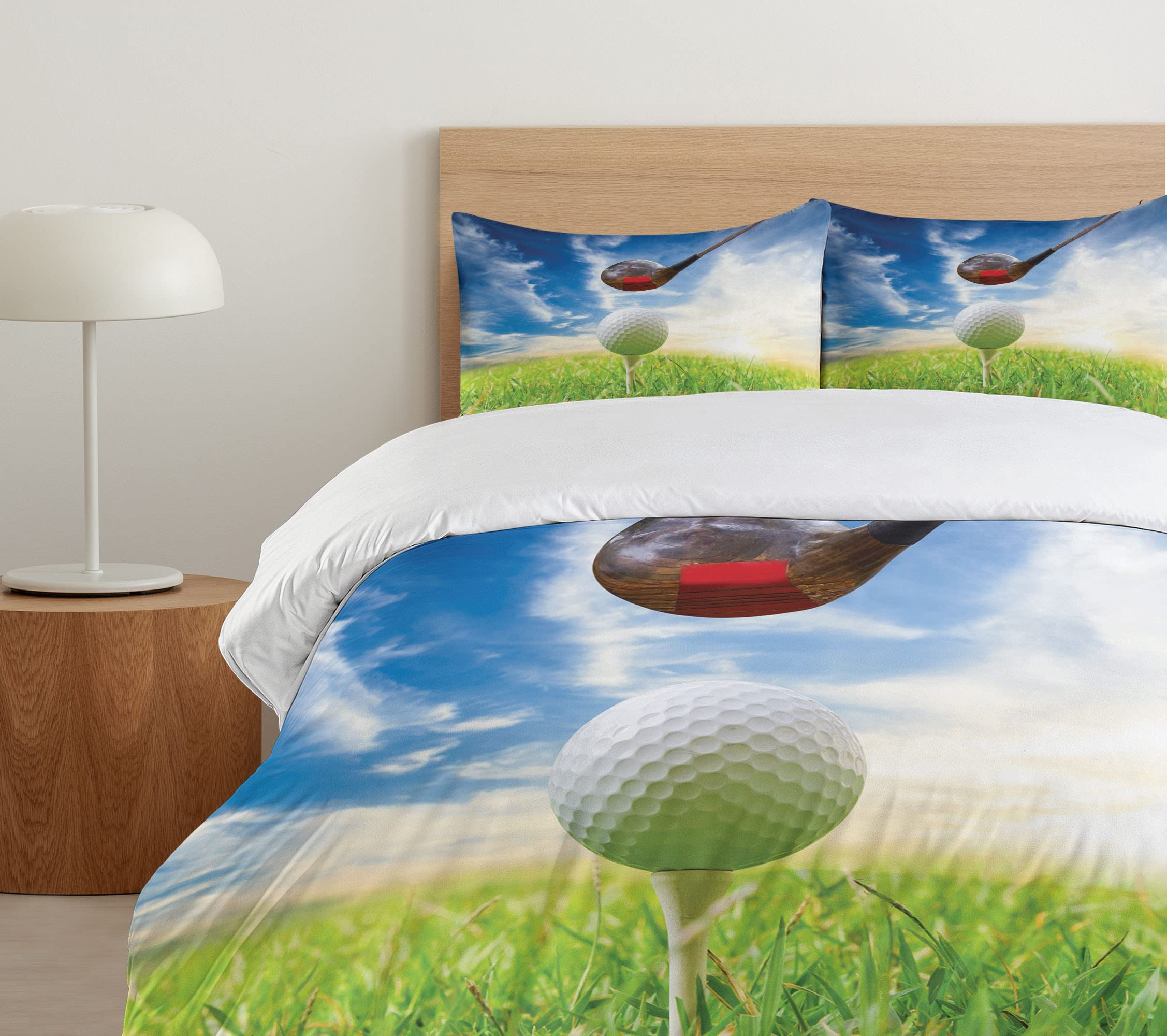 Ambesonne Golf Club Themed Duvet Cover Set - King Size 3 Piece Bedding with 2 Pillow Shams, Macro Photography Print of Golf Ball on Tee in Blue & Green | Perfect for Golf Enthusiasts Bedroom Decor, Sports Themed Guest Room, or Man Cave