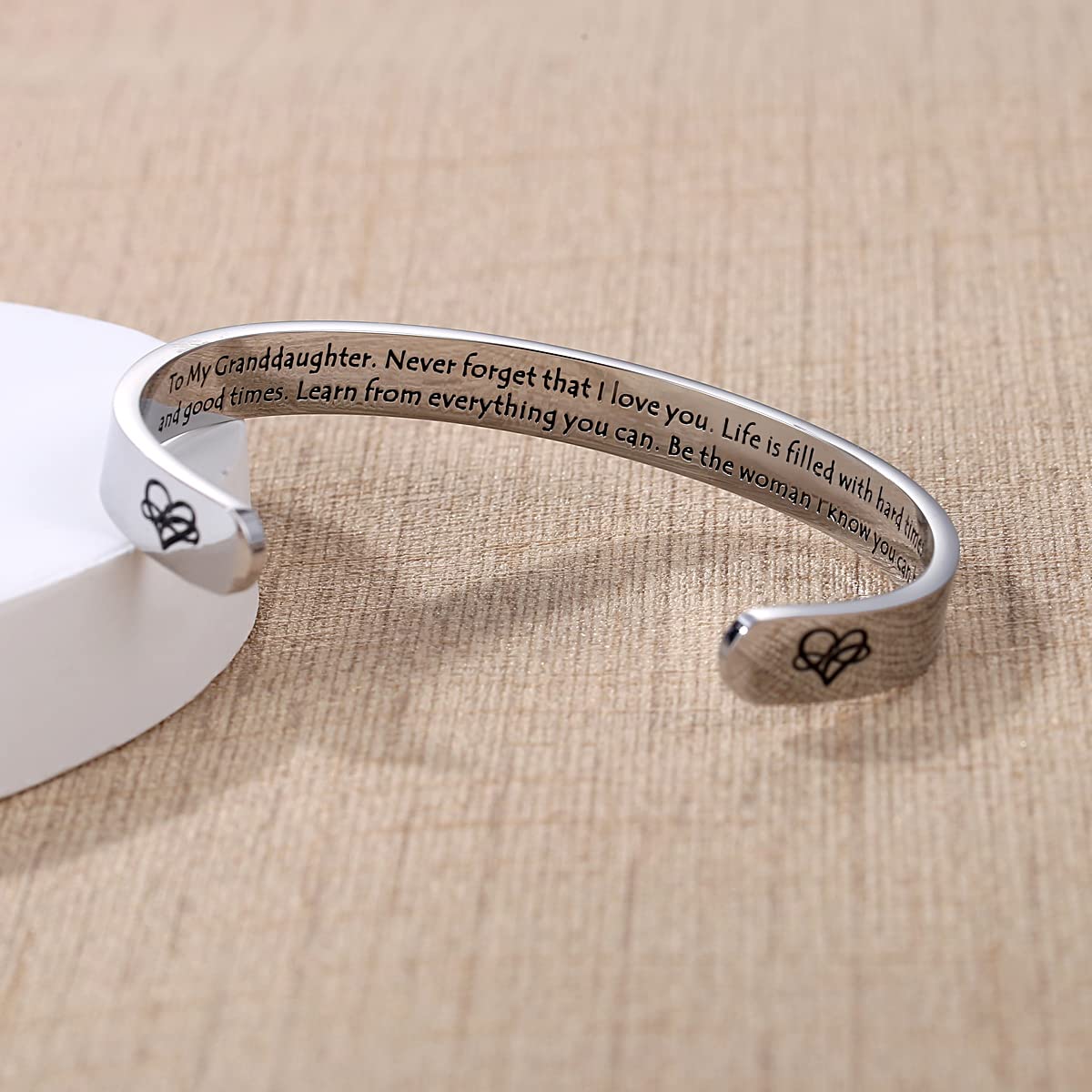Personalized Cuff Bracelets for Women & Girls - Best Friend Sister Mom Daughter Gift - Custom Name Jewelry for Birthday, Mother's Day, Christmas - Perfect for Everyday Wear & Special Occasions