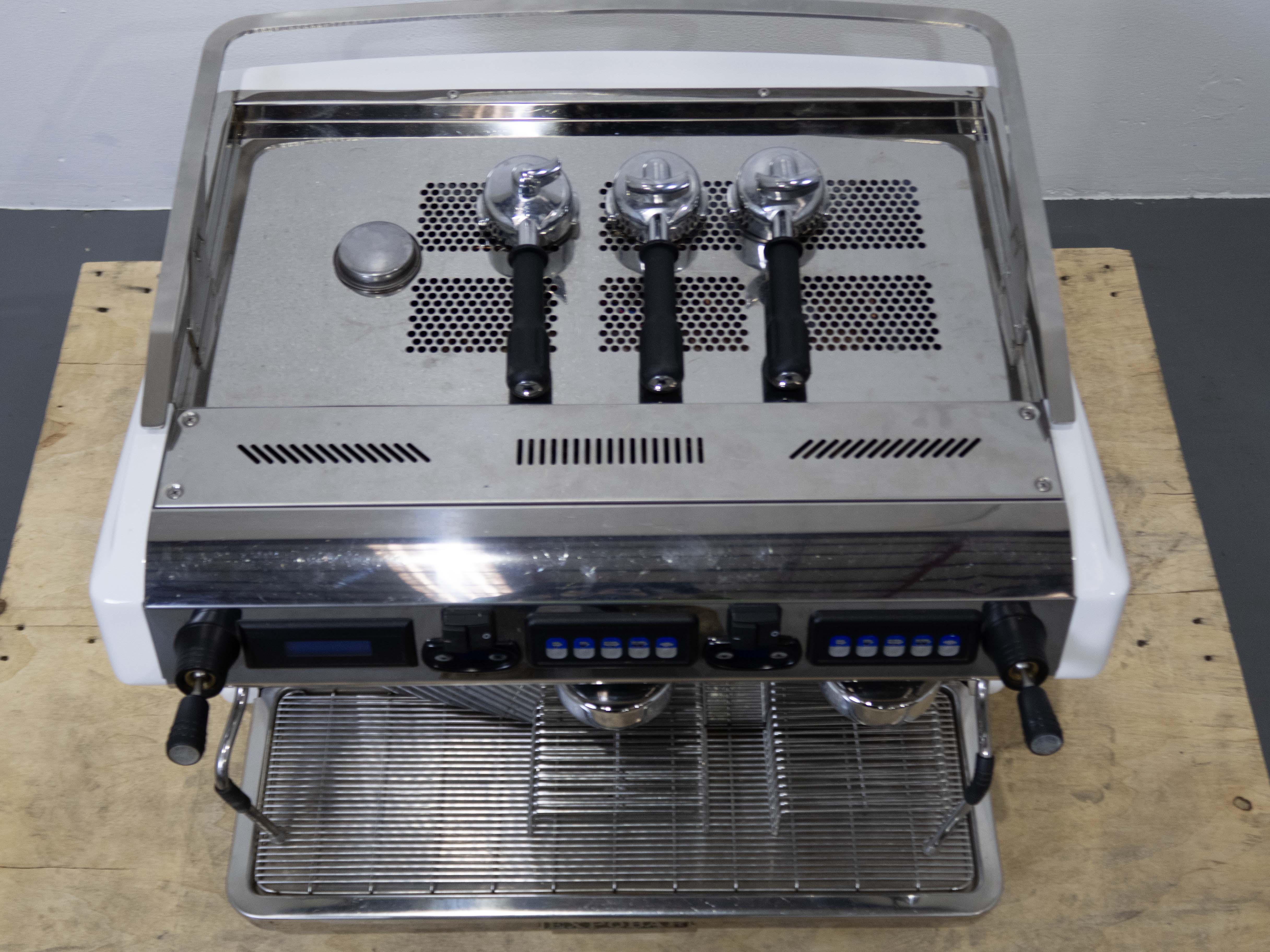 Expobar Ruggero Classic 2 Group Volumetric Espresso Machine - Commercial Coffee Maker for Cafes & Restaurants | Perfect for High-Volume Brewing & Professional Baristas