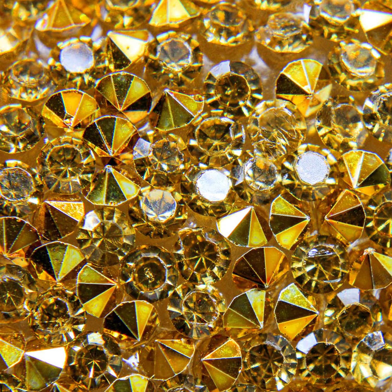 Luminous Leaf Placemat with Red & Gold Sparkling Rhinestone Pattern - Non-Slip Dining Table Decor for Festive Holiday Parties, Thanksgiving, Christmas, and Seasonal Celebrations - 15 Inch Round Place Setting