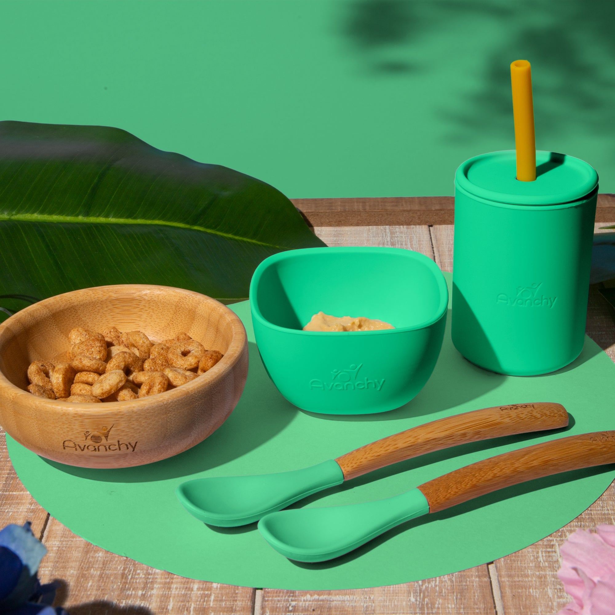 Avanchy La Petite Mini Silicone Baby Cup 5oz - BPA-Free, Eco-Friendly, Soft & Spill-Proof - Perfect for Infants, Toddlers & Travel - Green