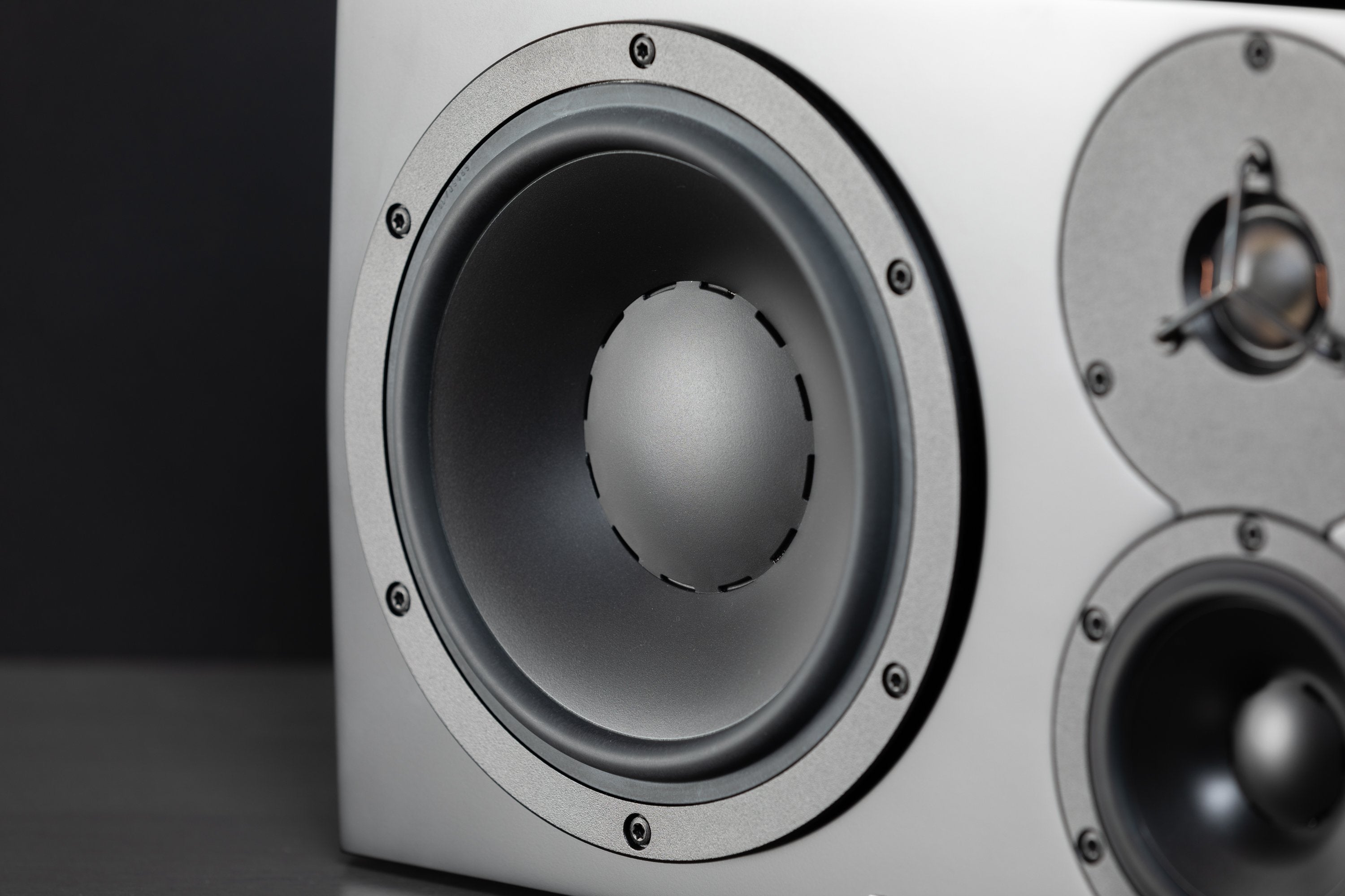 Dynaudio LYD 5/7/8 Professional Studio Monitor Speakers - High-Quality Audio for Music Production, Recording & Home Studios | Perfect for Producers, Engineers & Audiophiles