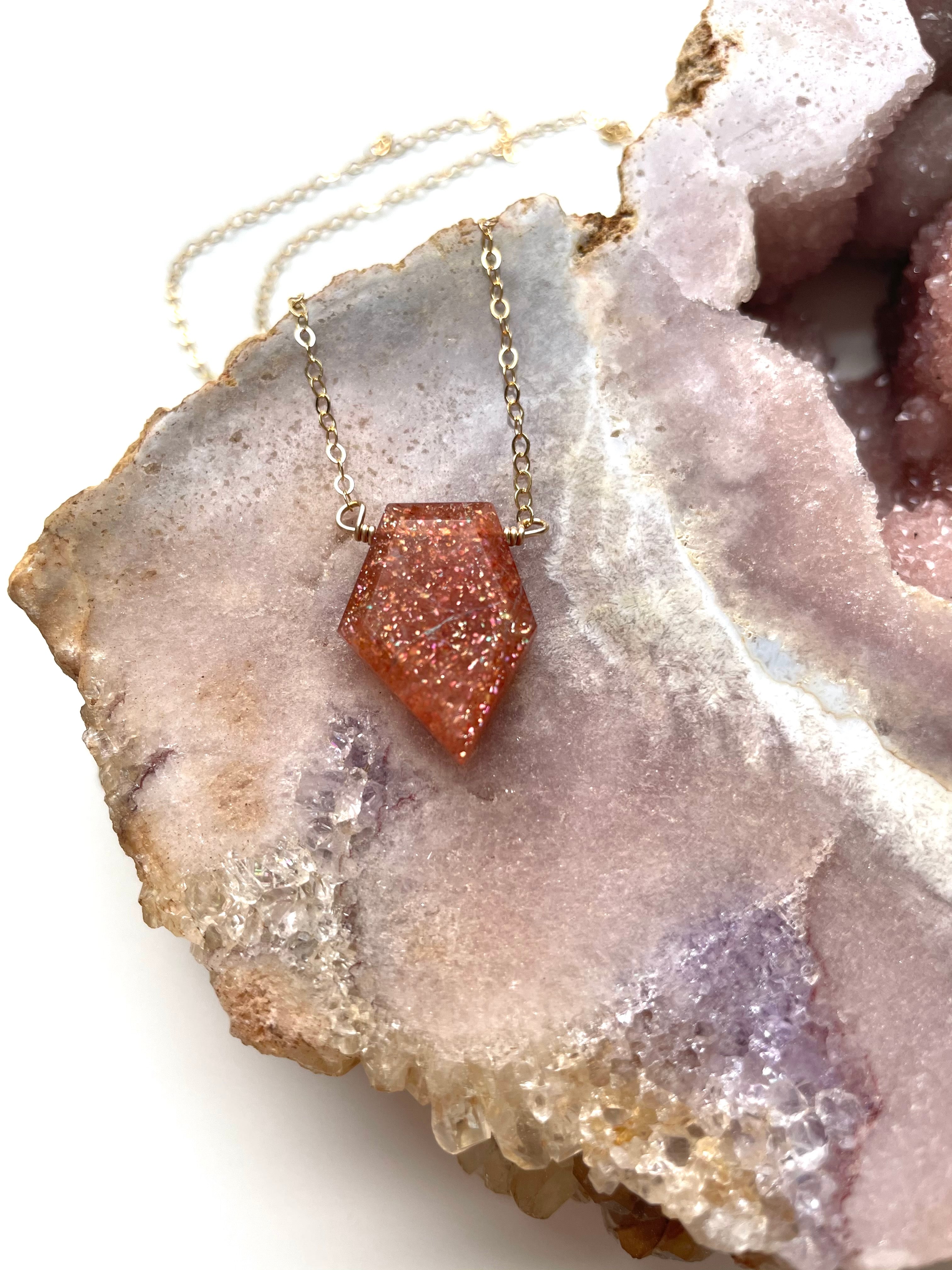 Small Sunstone Shield Necklace – Healing Crystal Jewelry for Protection & Positivity | Spiritual Gift, Energy Balancing, Meditation Accessory