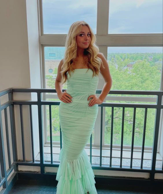 Elegant Strapless Mint Green Tulle Prom Dress for Women - Perfect for Homecoming, Party, and Formal Events - Style J3843