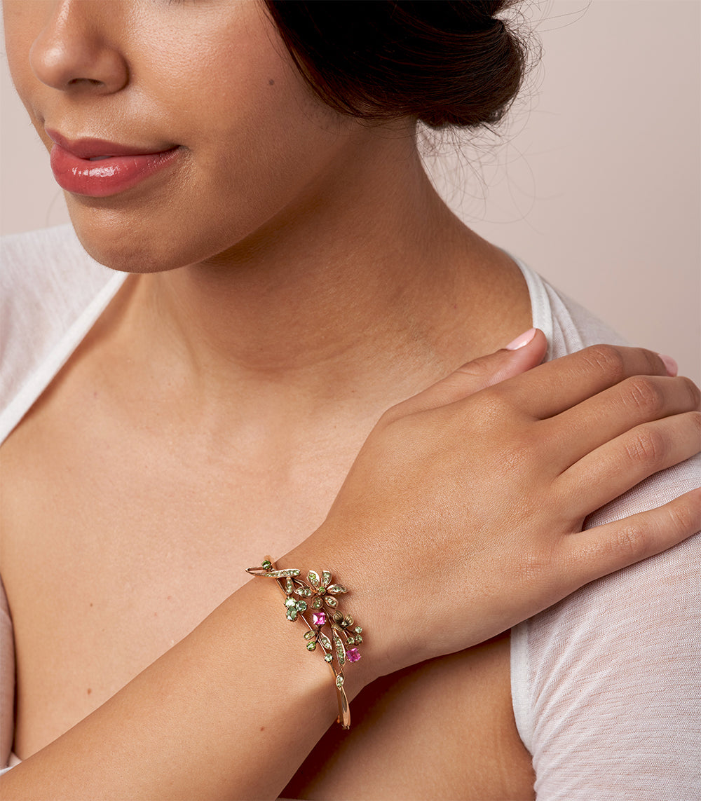 Whimsical Flower Bangle Bracelet for Women - Elegant Floral Jewelry for Parties, Weddings & Everyday Wear