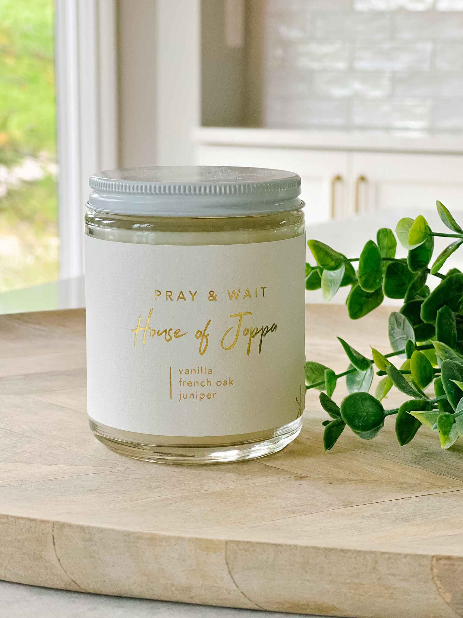 Pray & Wait Candle - Vanilla, French Oak & Juniper Scented Soy Wax Candle for Meditation, Relaxation & Spiritual Healing | Home Decor & Gift Idea