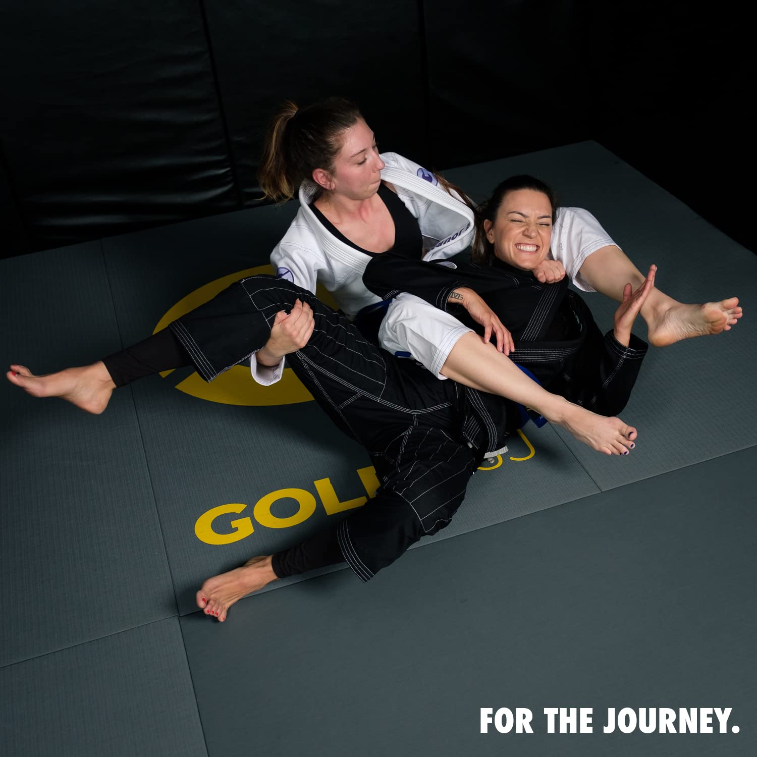 Premium Gold BJJ Women's Aeroweave Jiu Jitsu Gi - Ultra Lightweight IBJJF Approved Brazilian Jiu Jitsu Uniform for Female Athletes - Perfect for Training, Competition & MMA Fighting