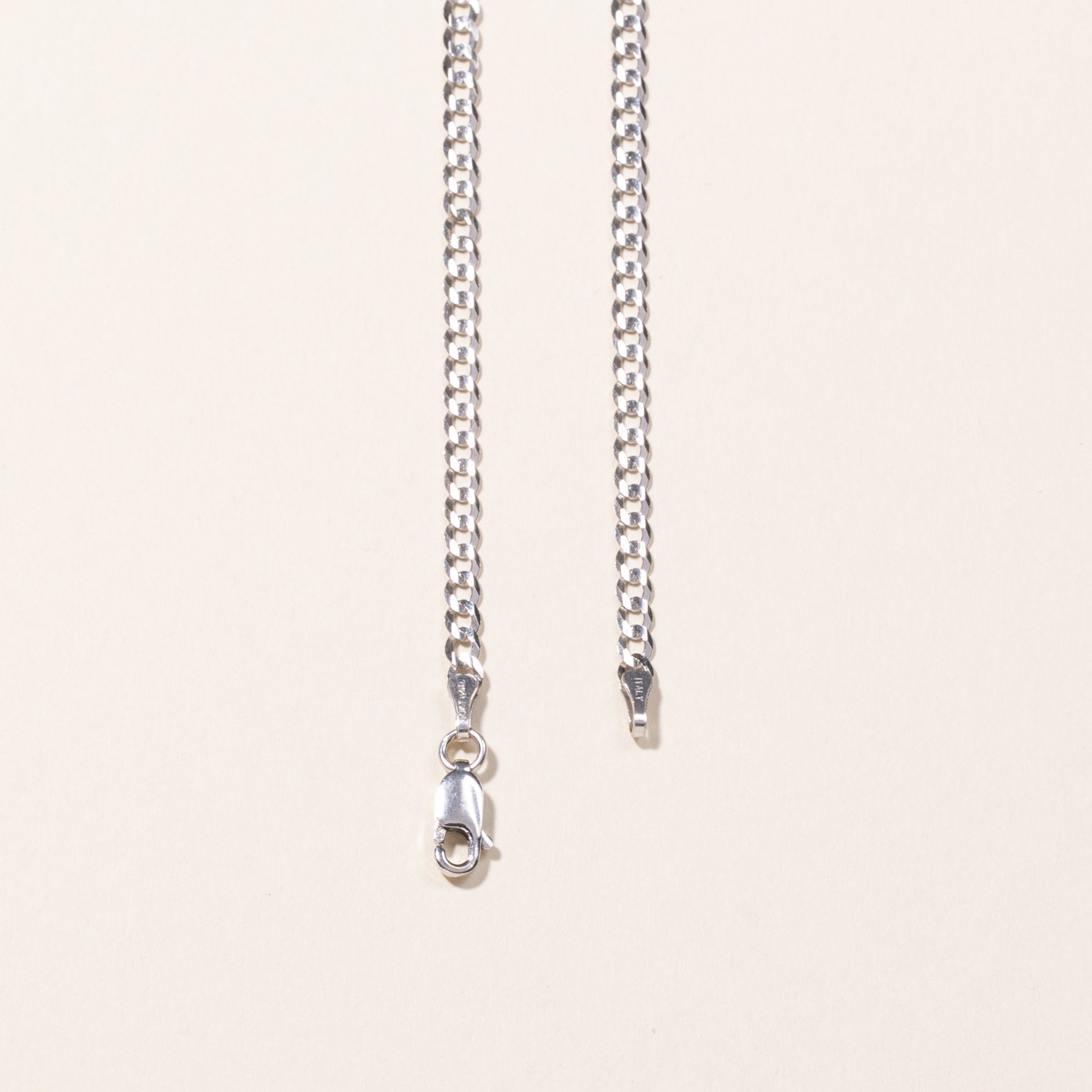10K White Gold Curb Link Chain Necklace 24 Inch - Elegant Dainty Jewelry for Women, Perfect for Everyday Wear, Gift Giving & Special Occasions