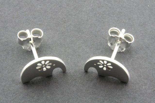 Elephant Floral Cutout Stud Earrings for Women - Boho Chic Jewelry for Casual Wear, Parties & Gifts