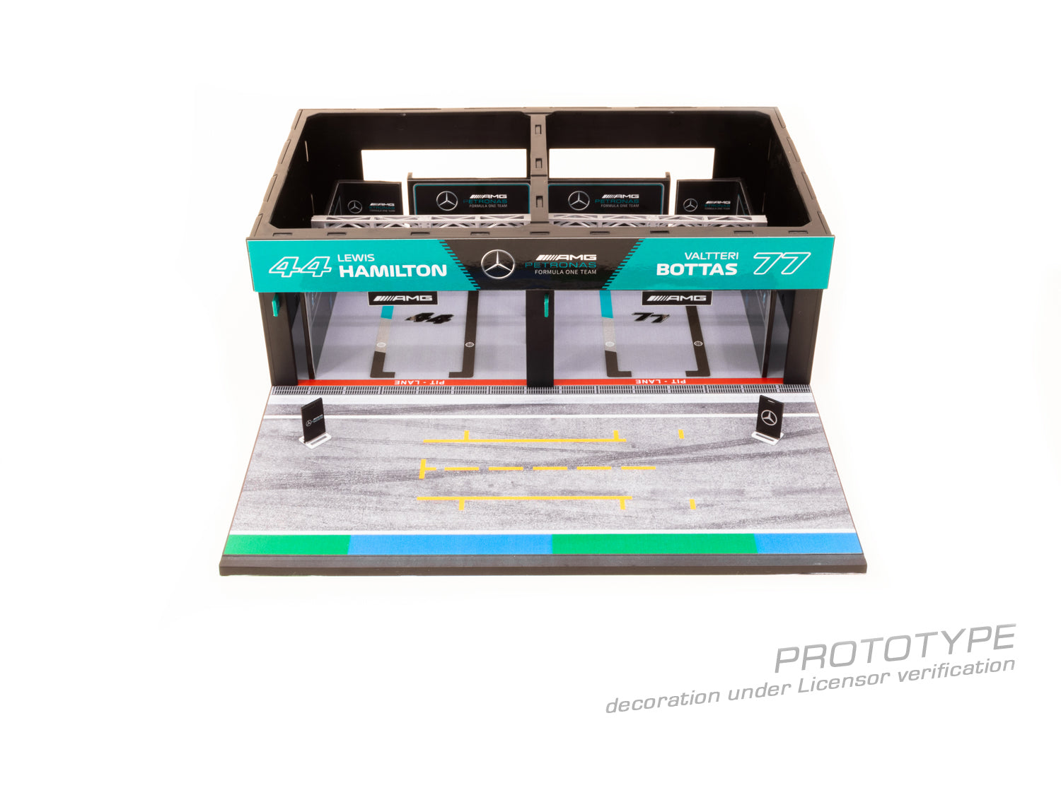 Tarmac Works 1:64 Scale Mercedes AMG Petronas F1 Team Pit Garage Diorama - Collectible Model Car Display for Formula One Fans & Racing Enthusiasts