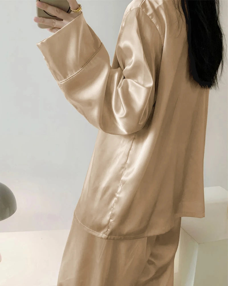 Luxury Oversized Double Breasted Silk Pajamas for Women - Soft & Comfortable Sleepwear Set - Perfect for Lounge, Sleep & Relaxation at Home