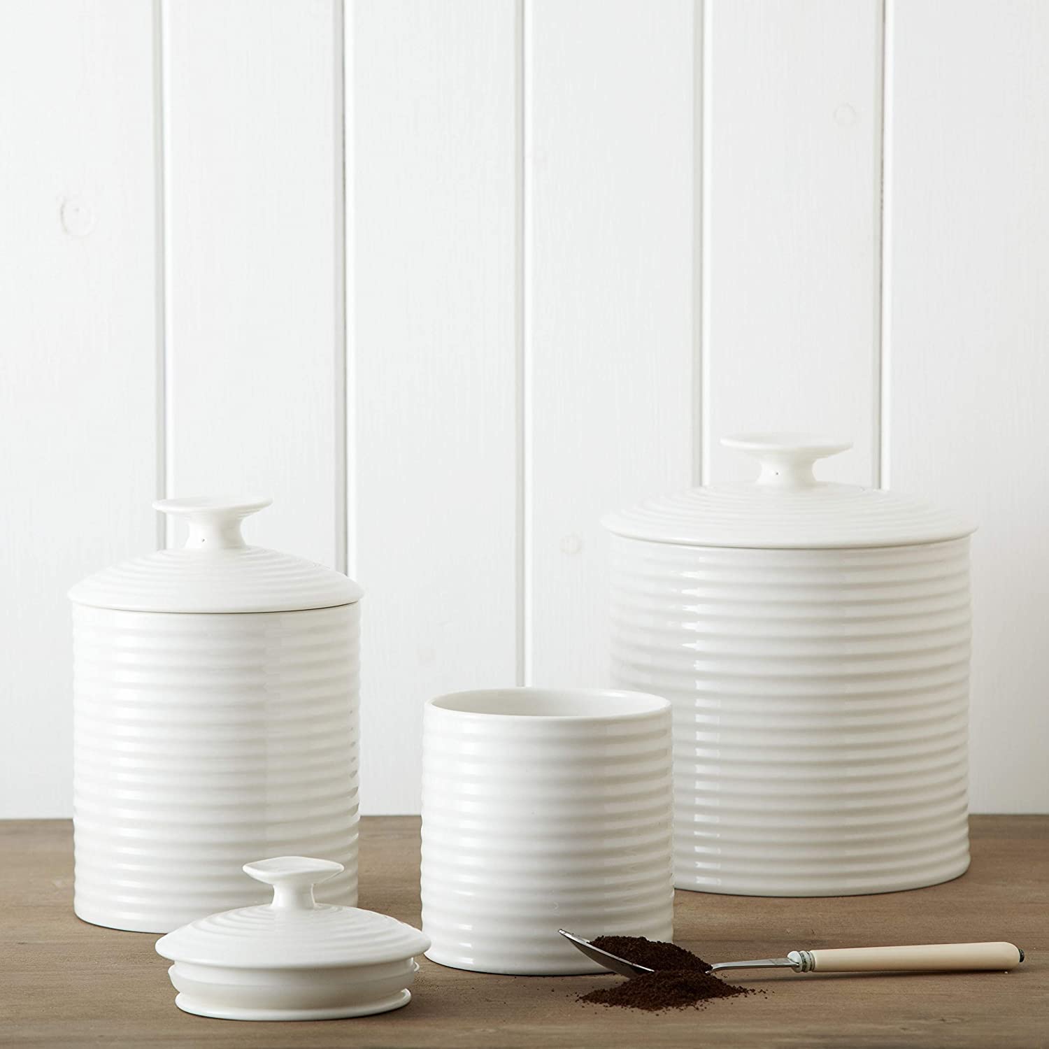 Portmeirion Sophie Conran White Large 80oz Food Storage Canister with Lid | Airtight Porcelain Kitchen Container for Flour, Sugar & Coffee | Pantry Organization & Countertop Decor for Home & Kitchen