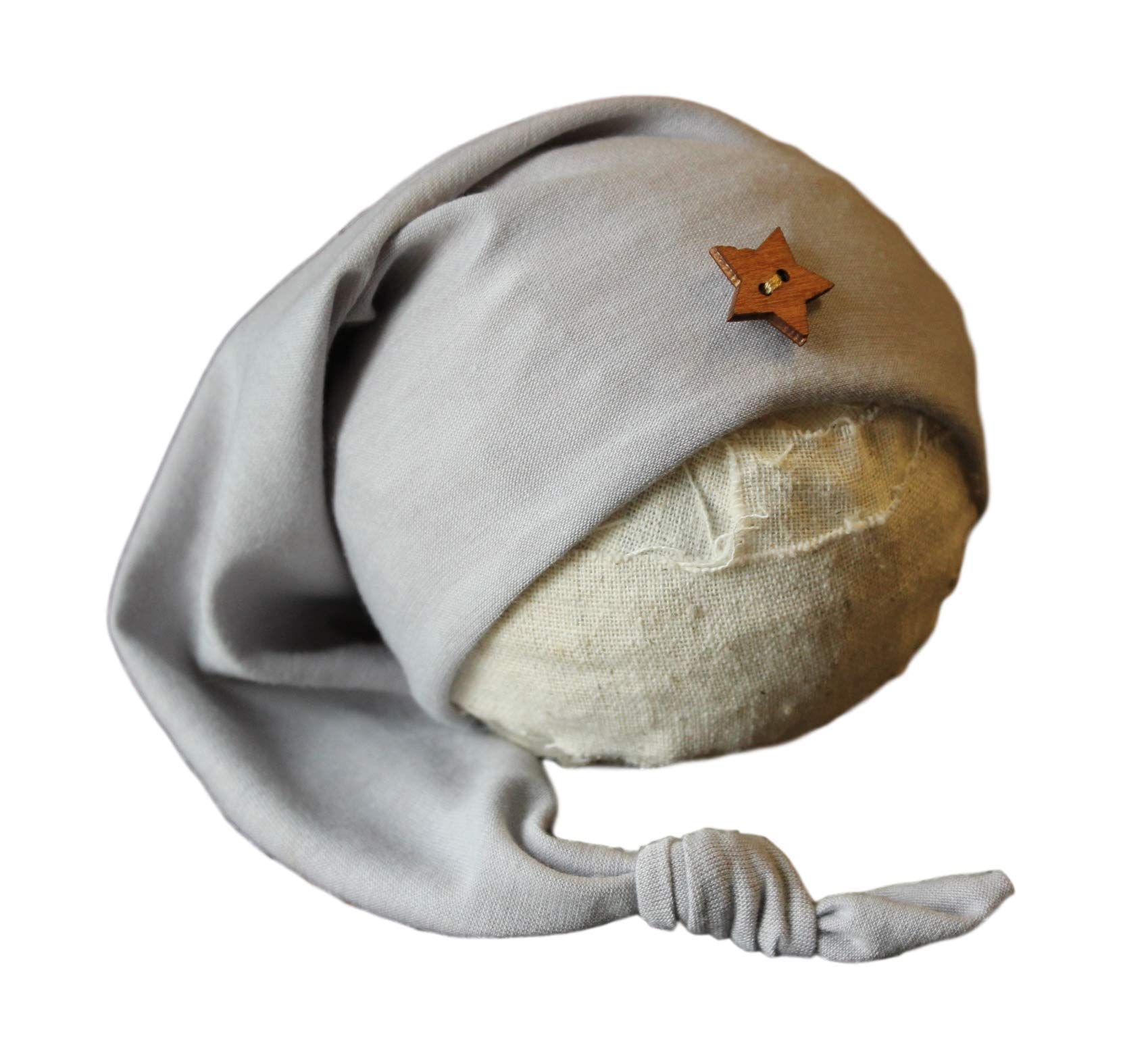 AMOS & SAWYER Knotted Newborn Baby Sleeping Hat - Silver Star Button Photography Prop for Newborn Photo Shoots, Christening & Hospital Portraits