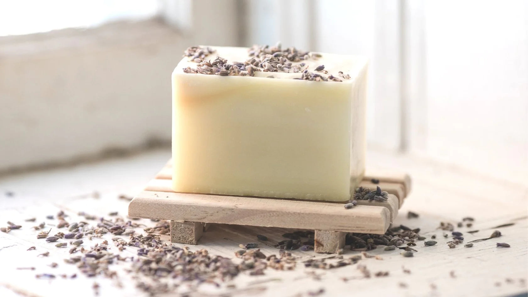 Organic Lavender Lemongrass Solid Dish Soap Bar - Eco-Friendly, Natural Cleaning for Kitchen & Camping - Gentle on Hands, Tough on Grease